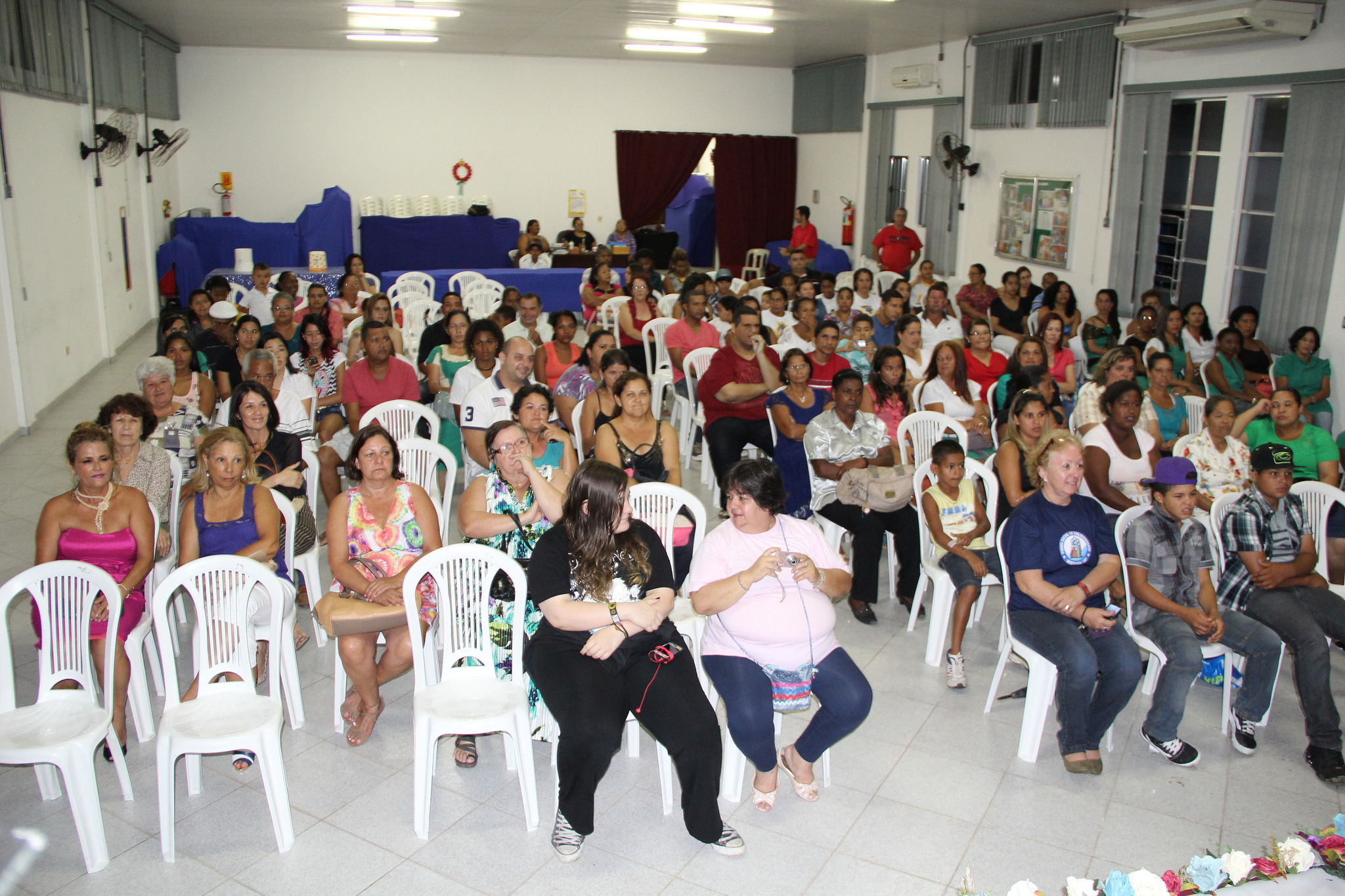 Fundo Social realiza formatura de 66 alunas