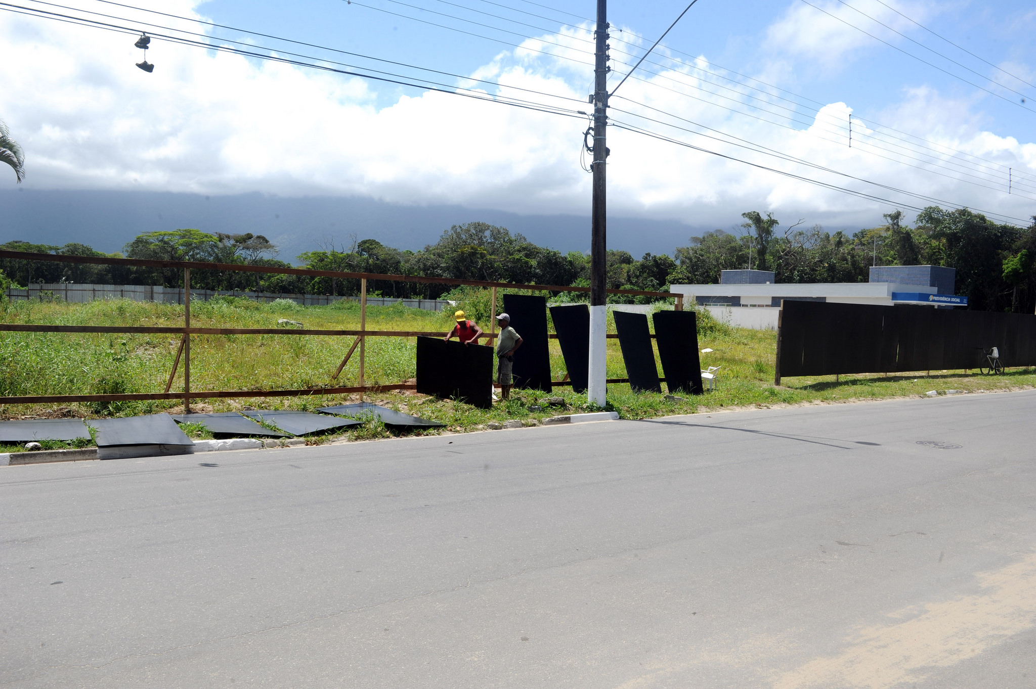 Prefeitura inicia obra do Neim Centro