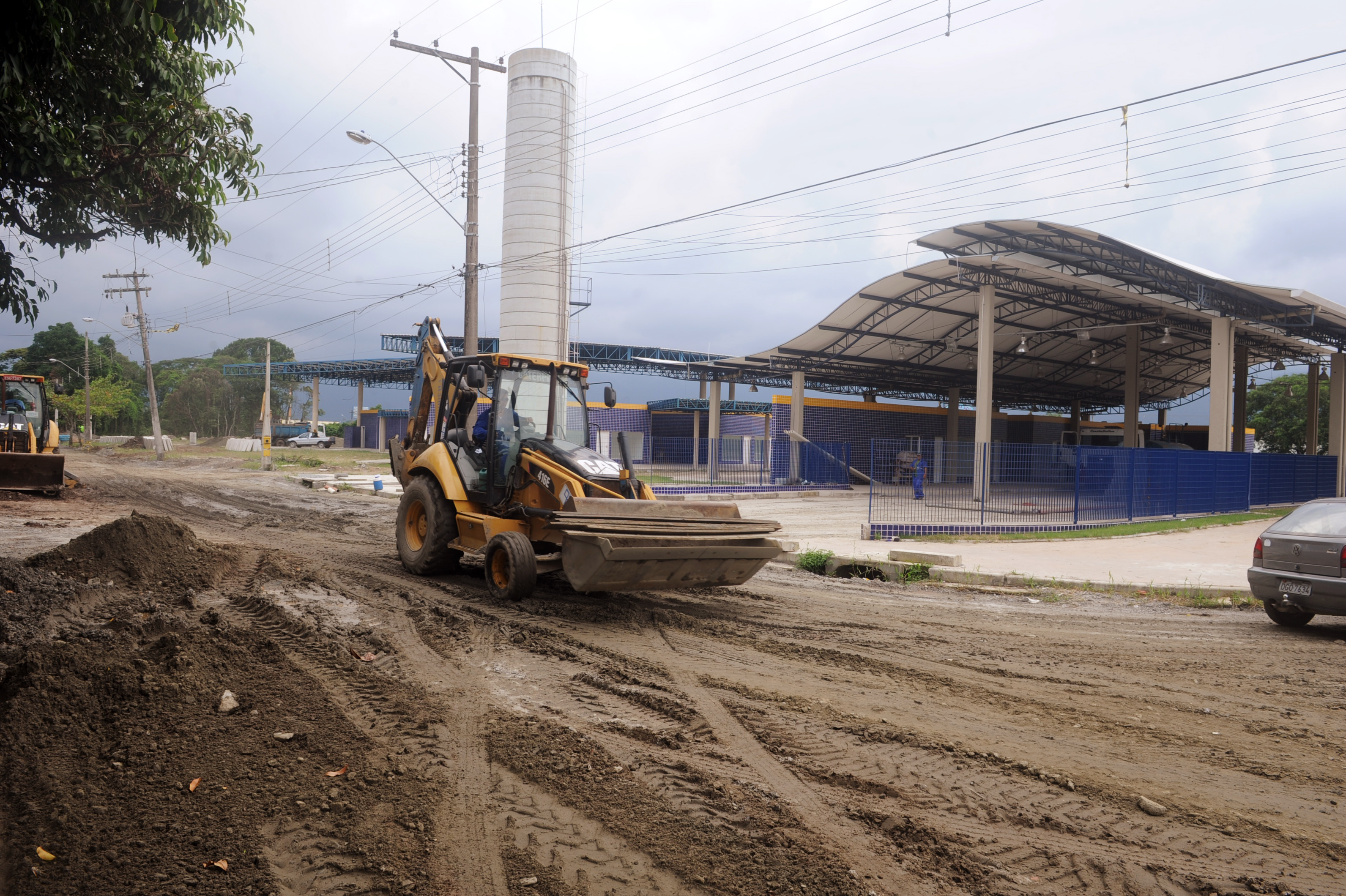 Ruas no entorno da Rodoviária Municipal são pavimentadas