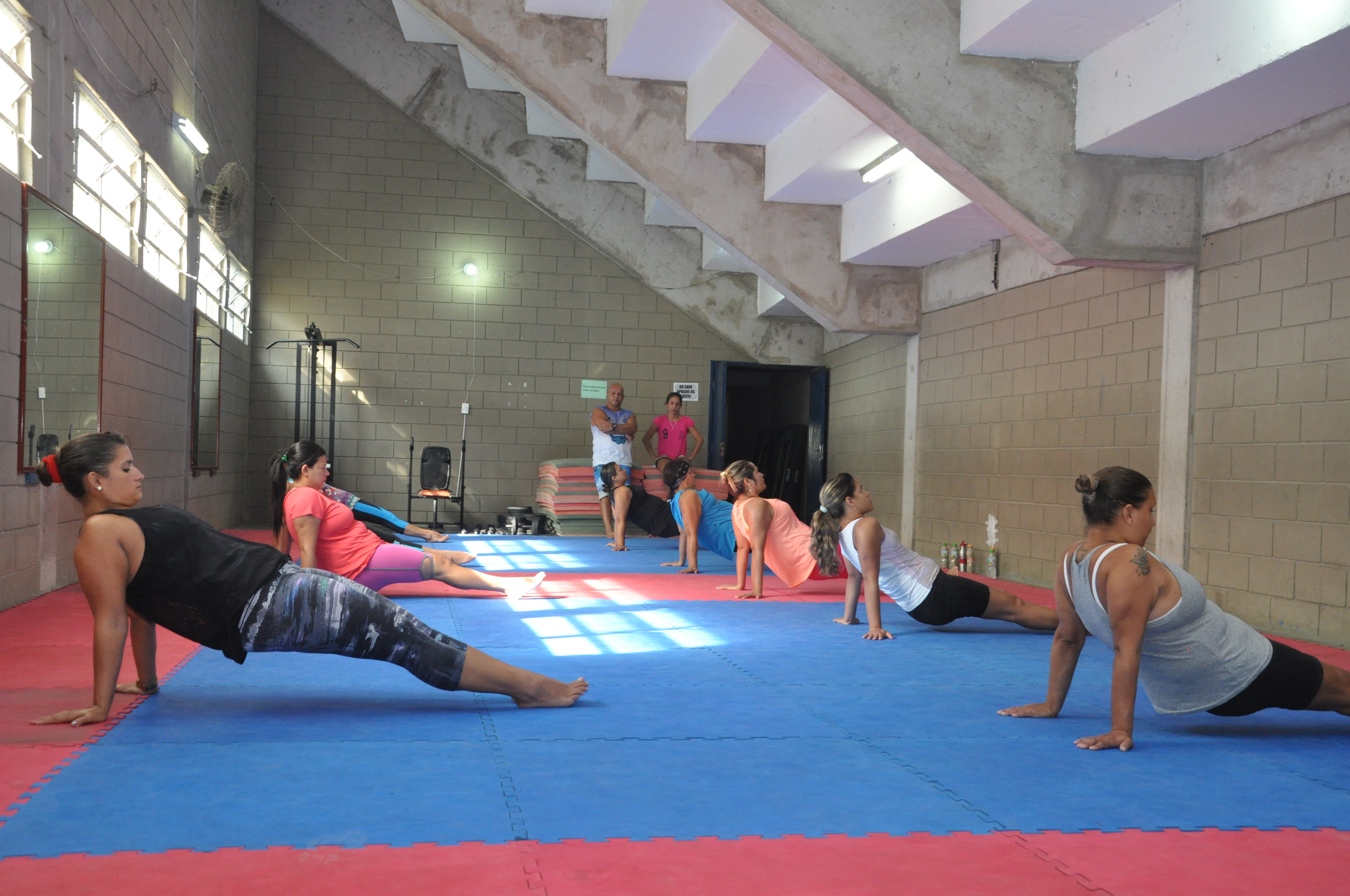 Aulas de ginástica localizada são oferecidas todos os dias gratuitamente