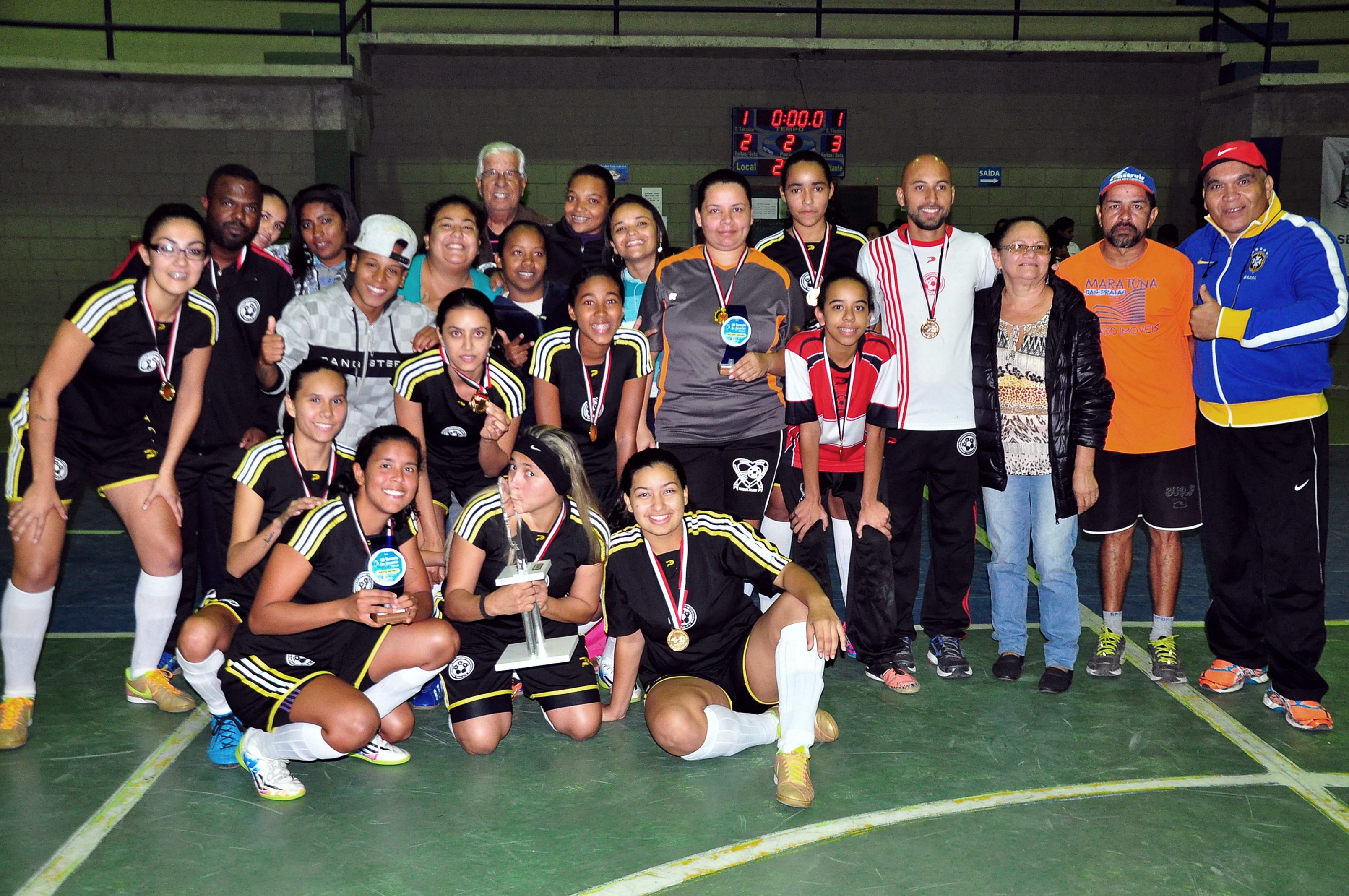 Desportivo Bertioguense é campeão do Torneio de Inverno de Futsal Feminino