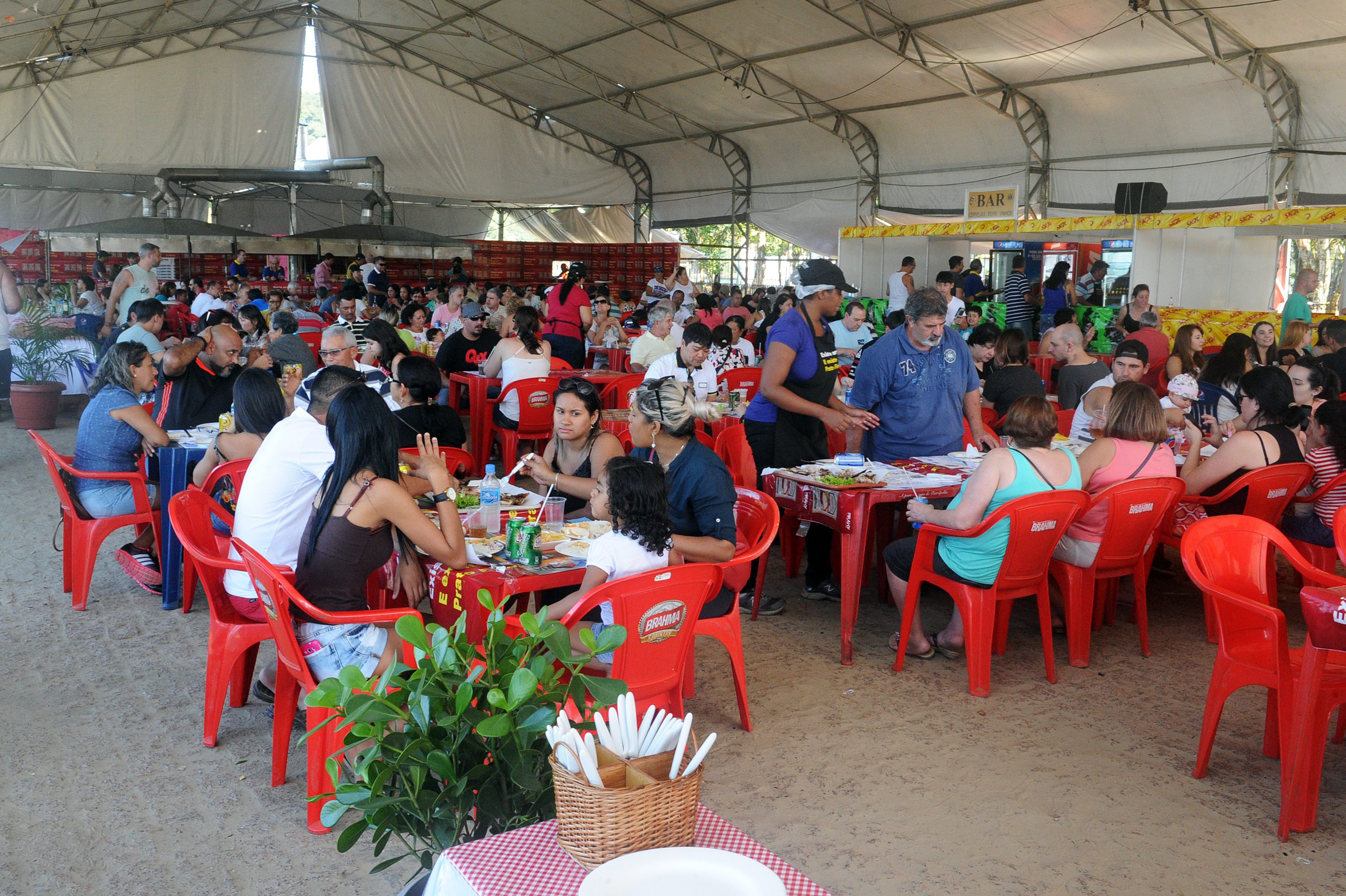 Festa da Tainha recebe mais de 6 mil pessoas em dois fins de semana