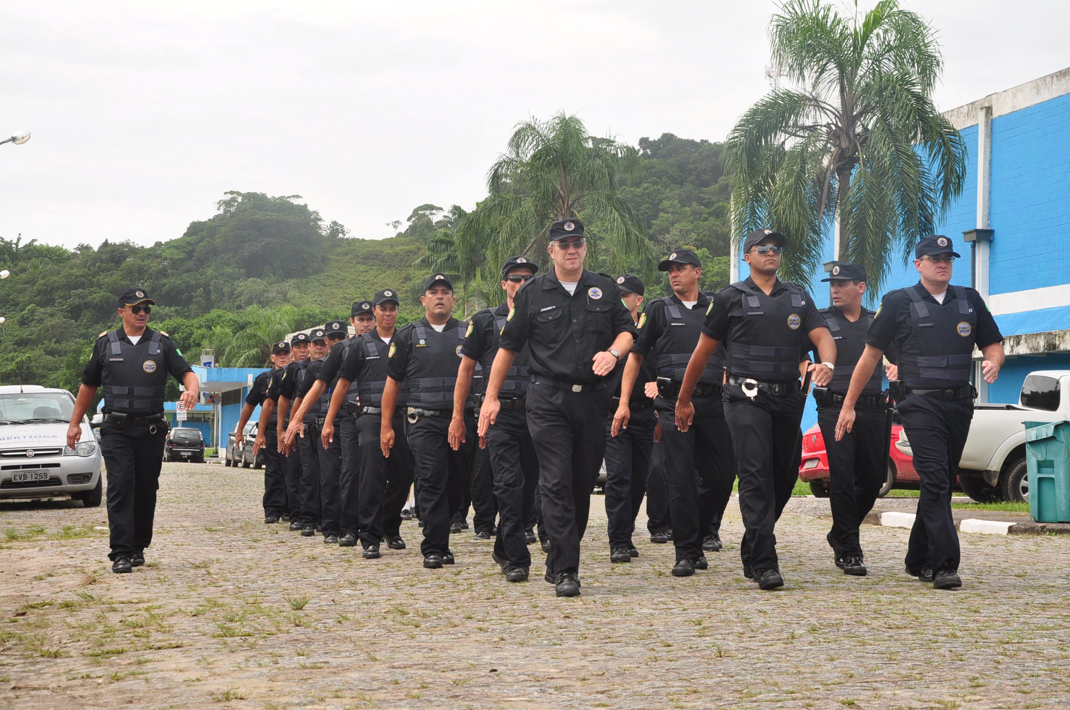 Prefeitura dá andamento ao processo para armar a GCM