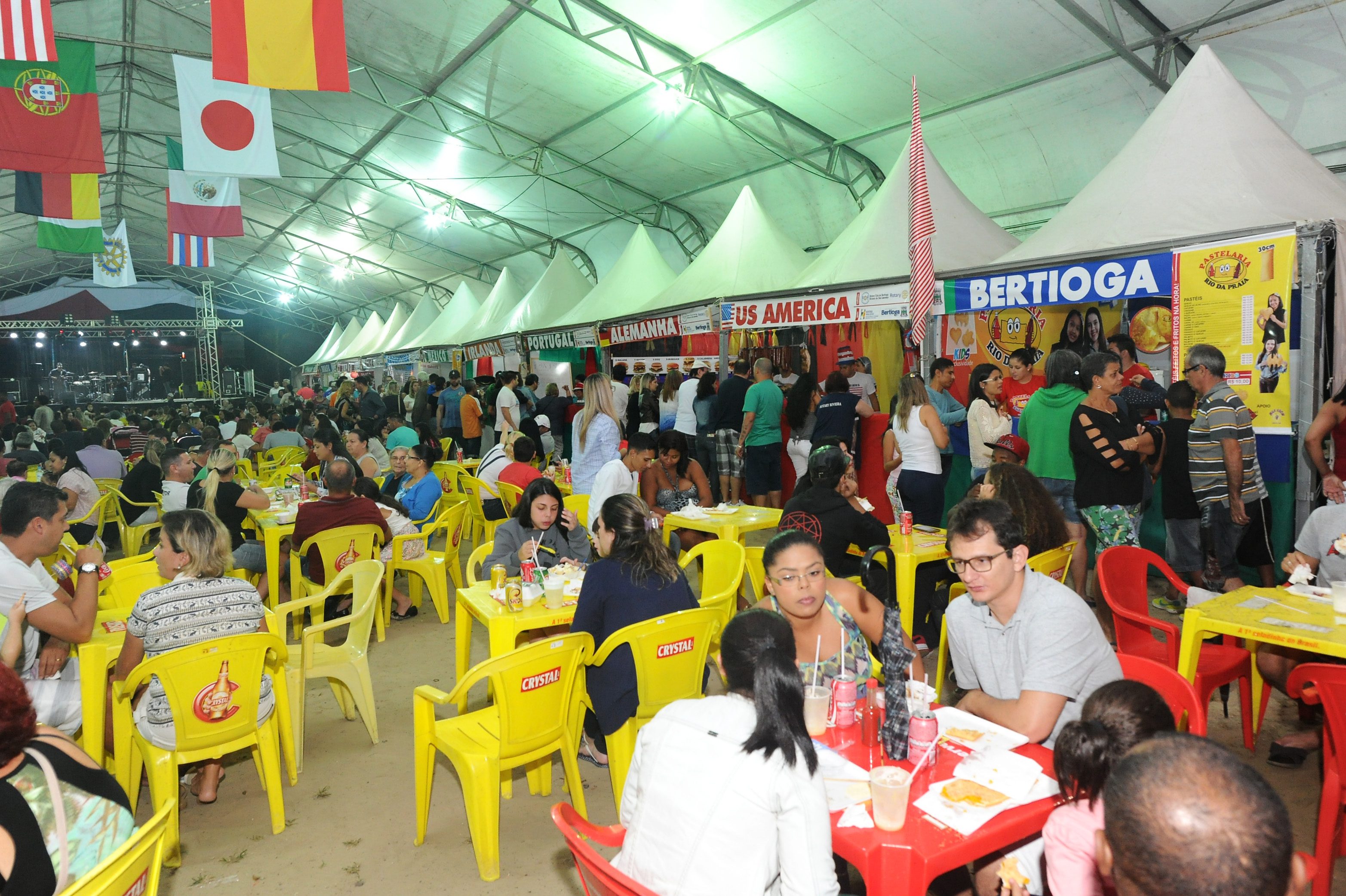 Festa das Nações encerra neste fim de semana e amplia horário para o público