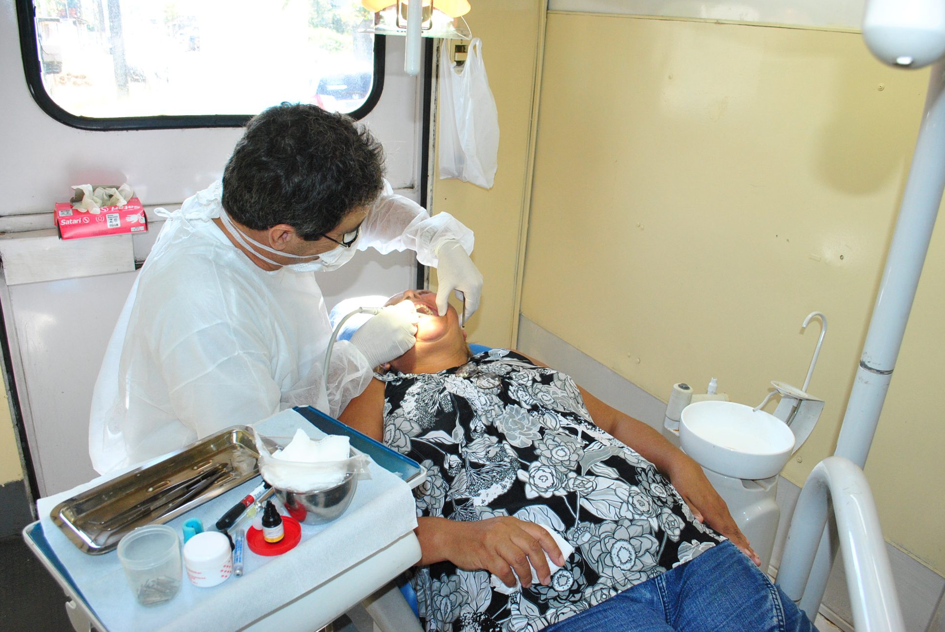 Prefeitura oferece tratamento dentário gratuito em Bertioga