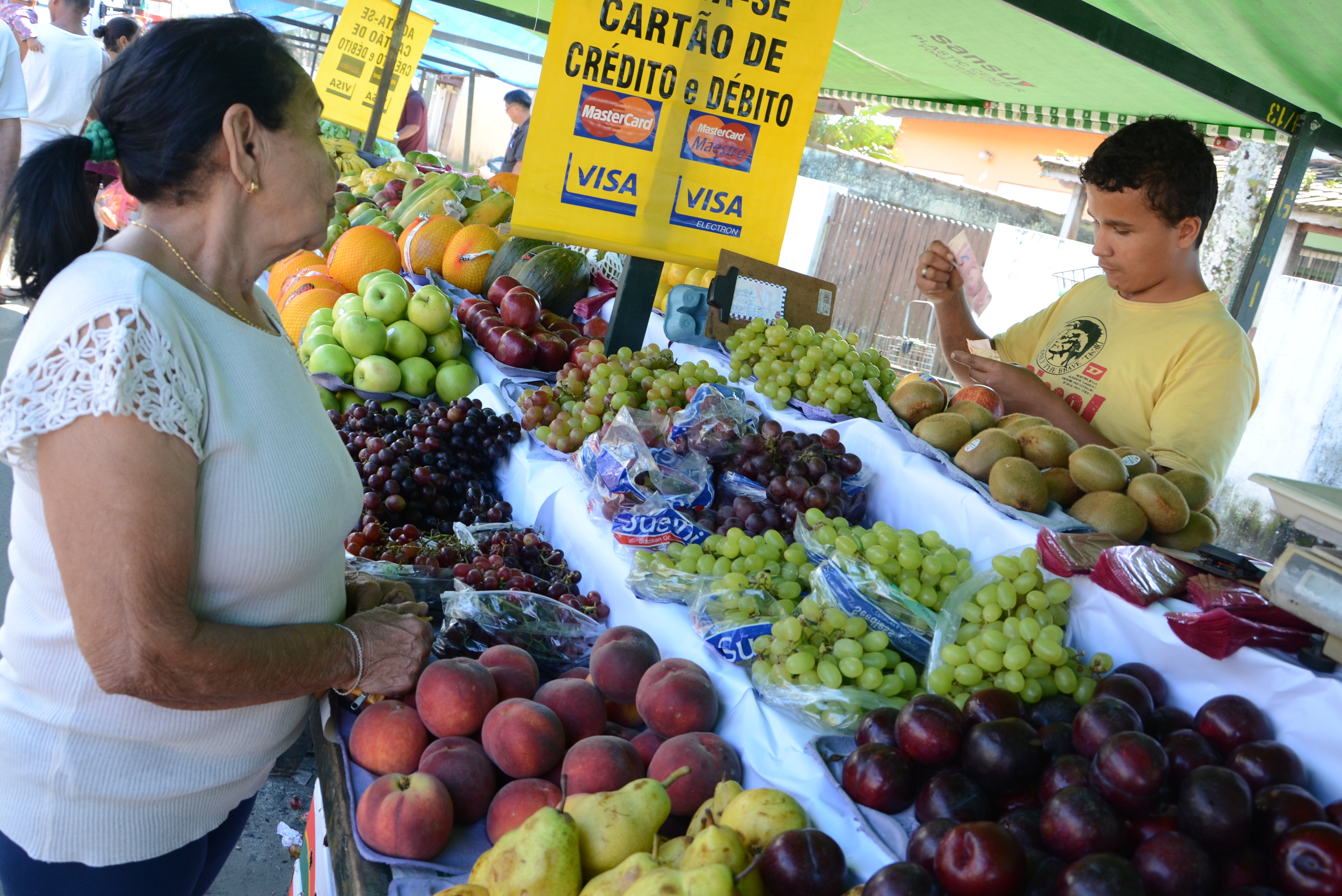 Prefeitura modifica dias da feira livre no Natal e Réveillon