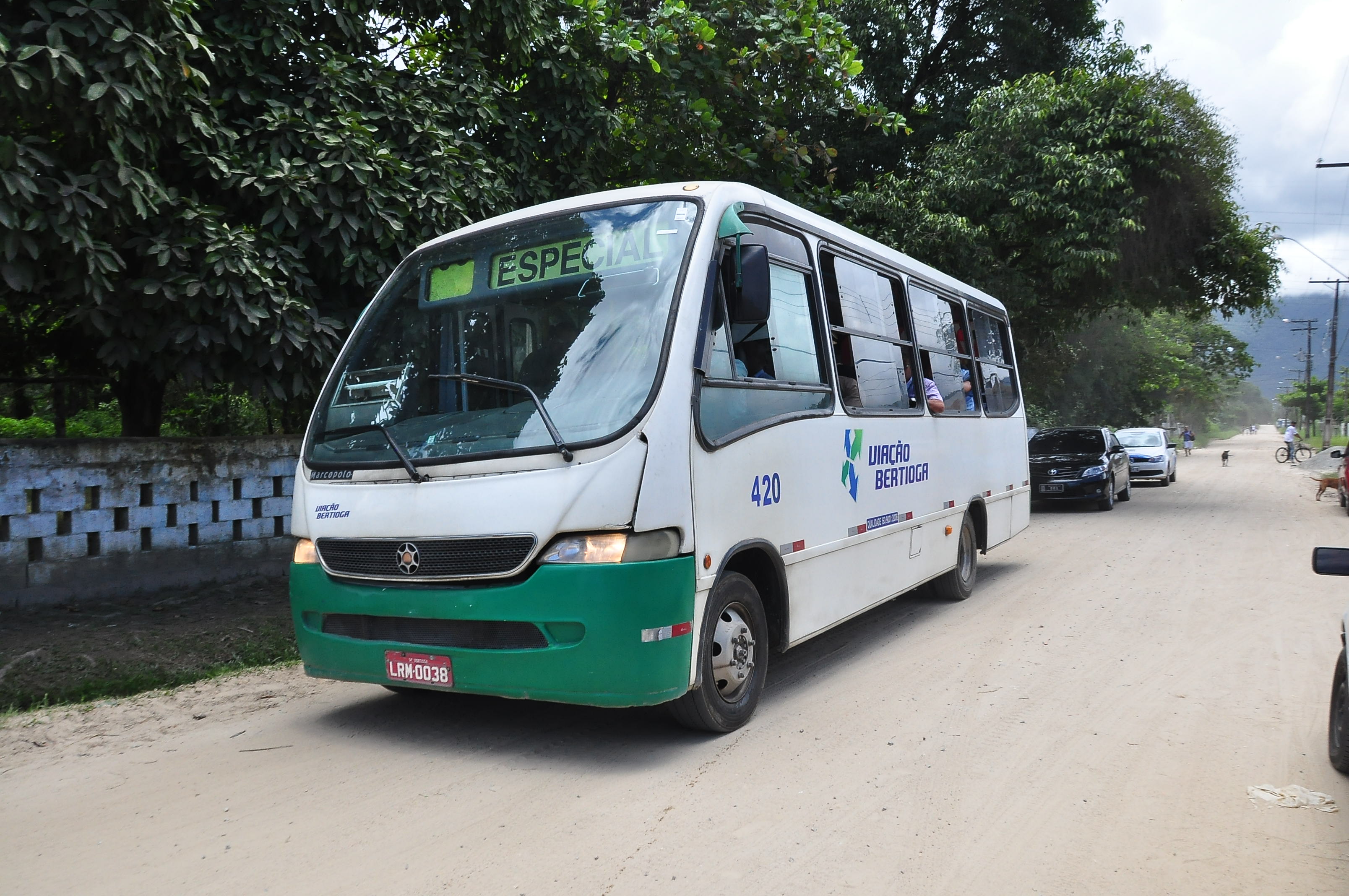 Microônibus já circulam com passagens gratuitas nos bairros Chácaras e Indaiá