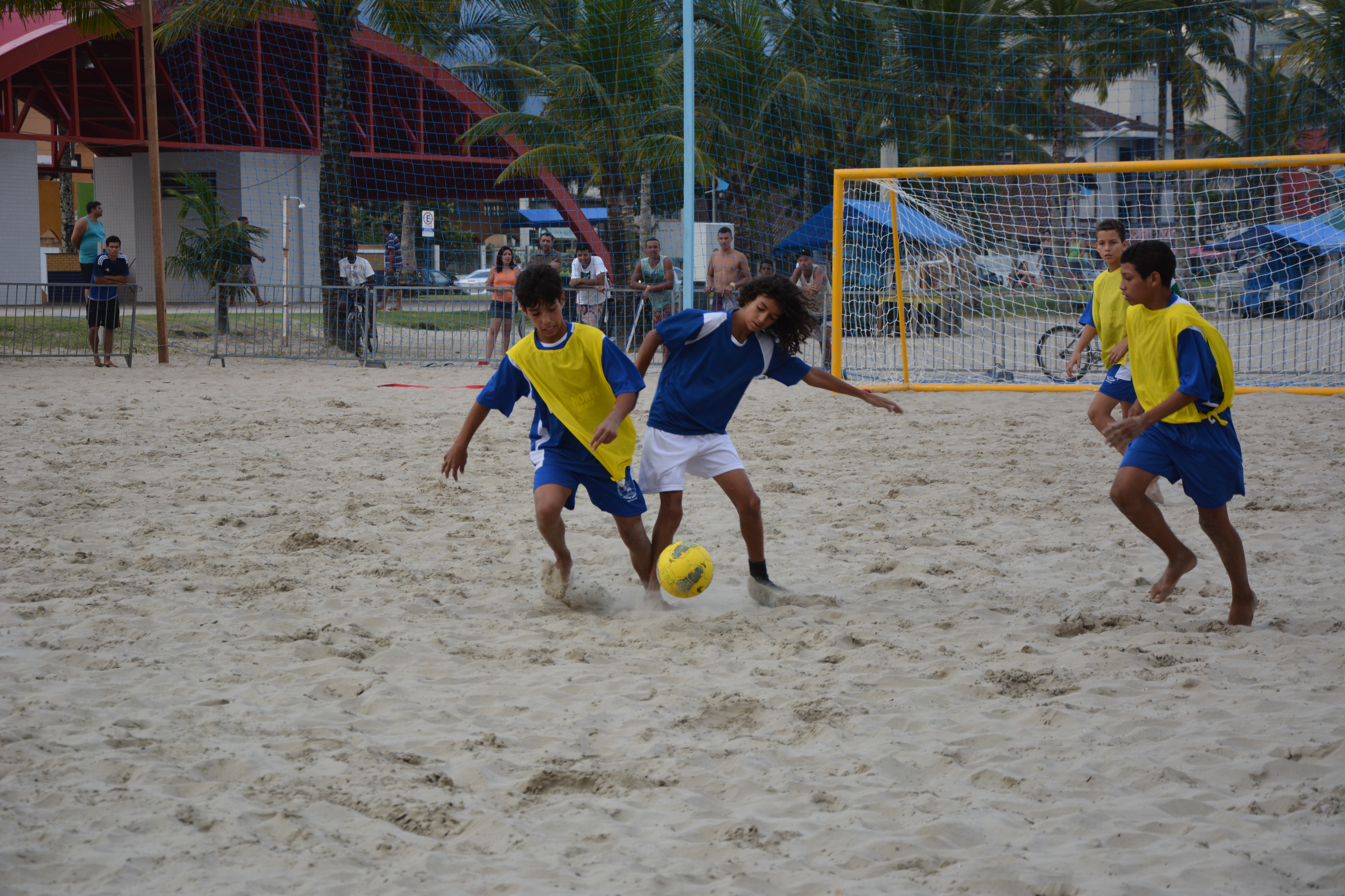 Chuva de gols marca a segunda semana da Taça de Beach Soccer