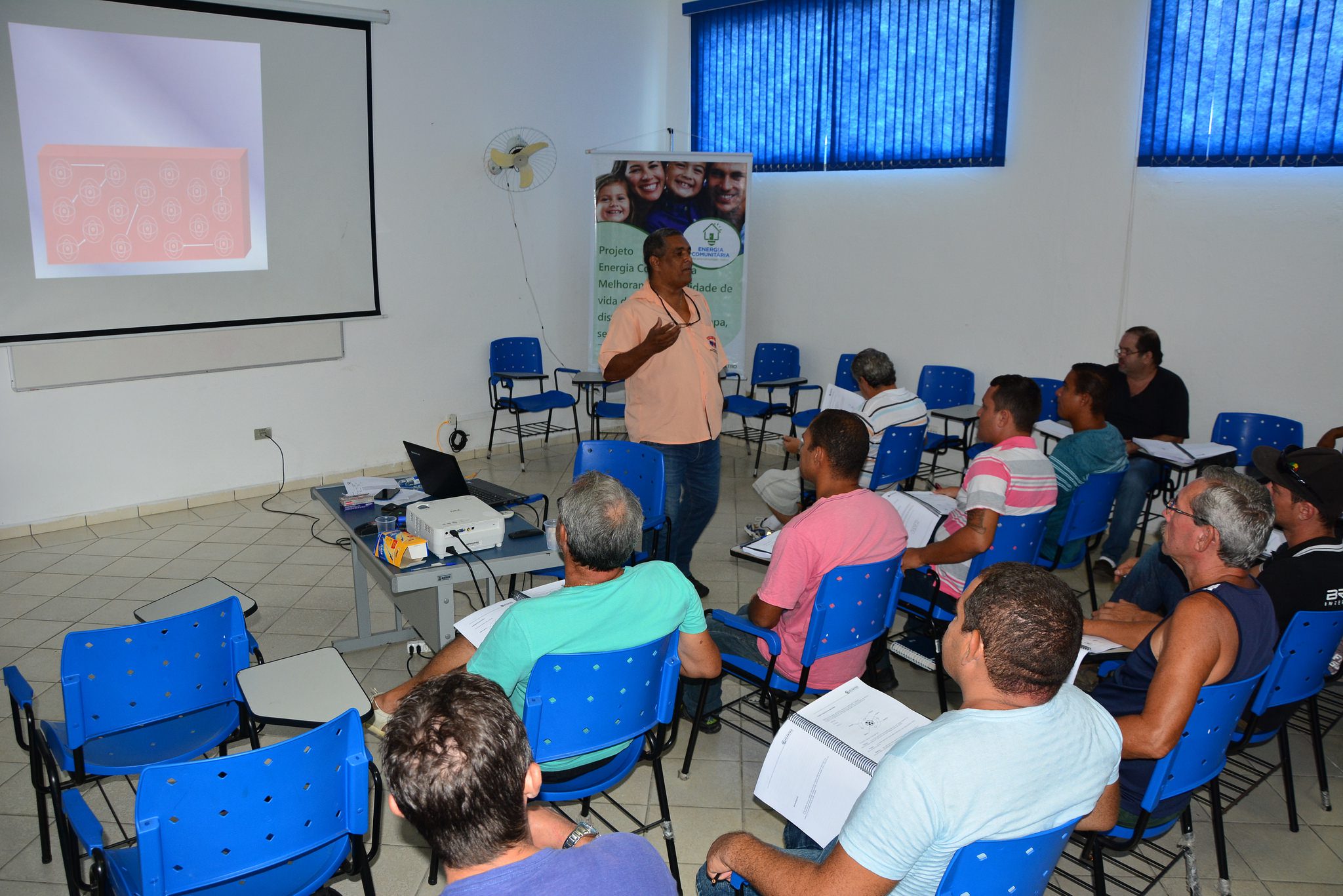 Curso Básico de Eletricista e NR 10 tem início