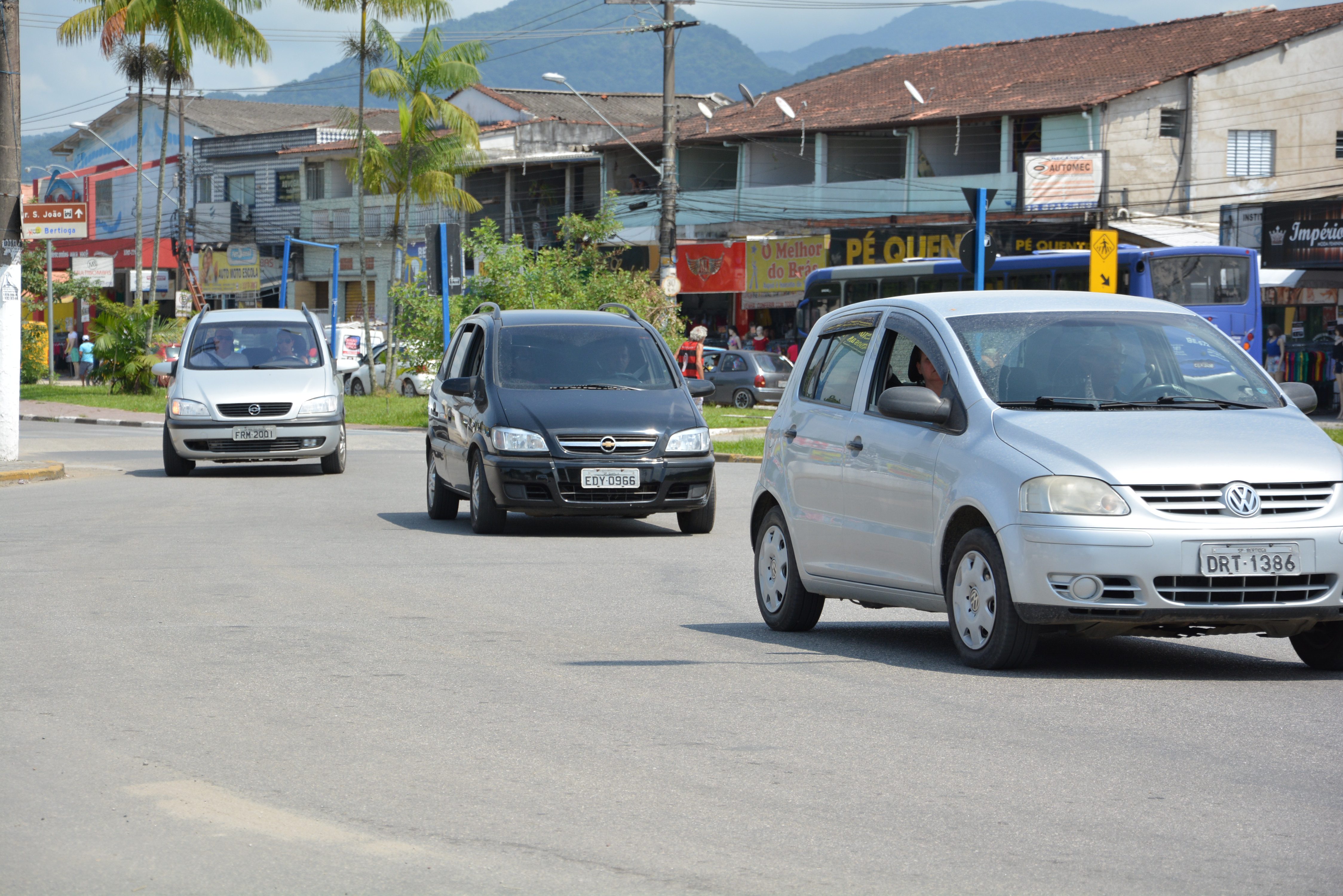 Frota de veículos dobra nos últimos oito anos em Bertioga
