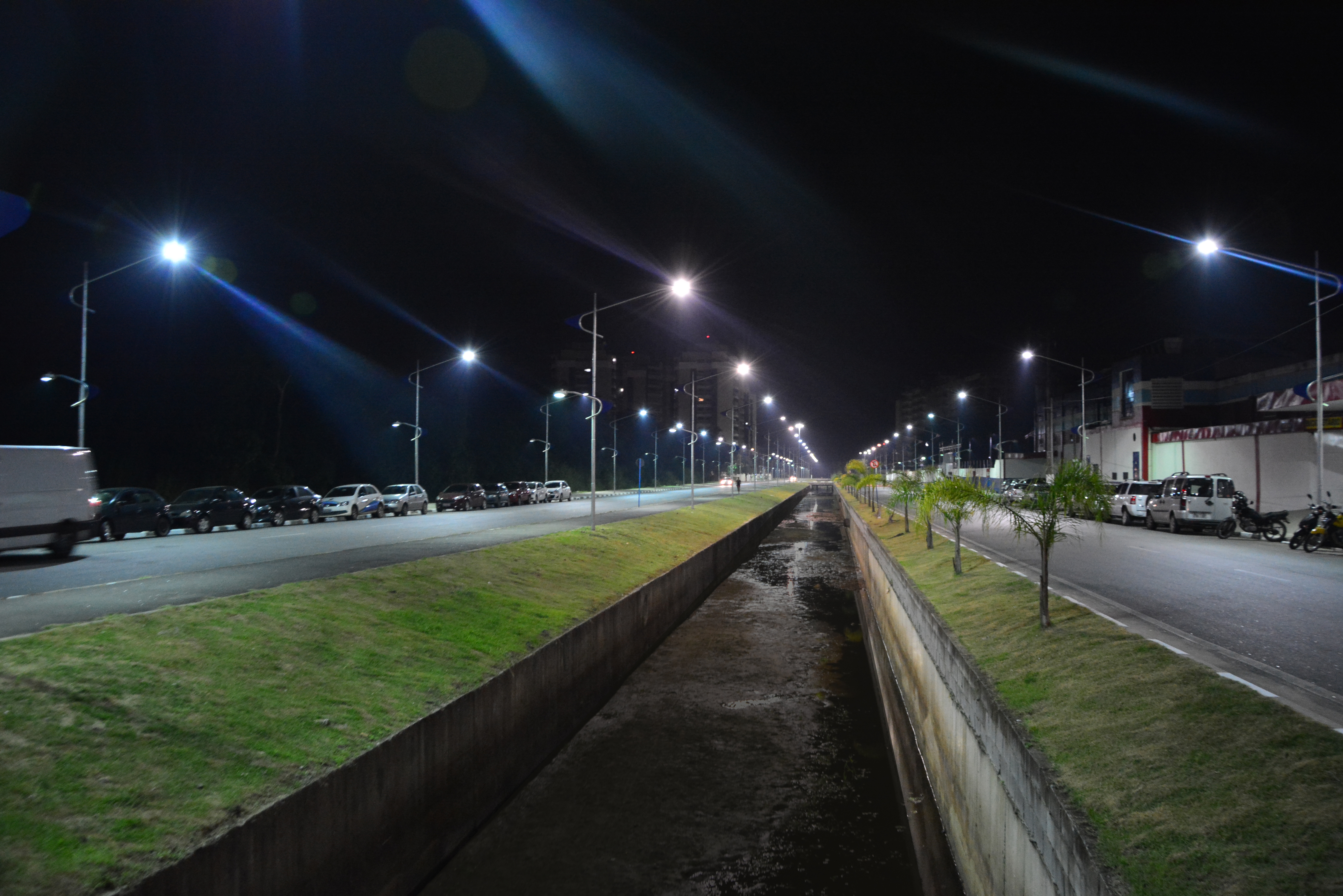 Prefeitura aciona novas luminárias da Avenida 19 de Maio