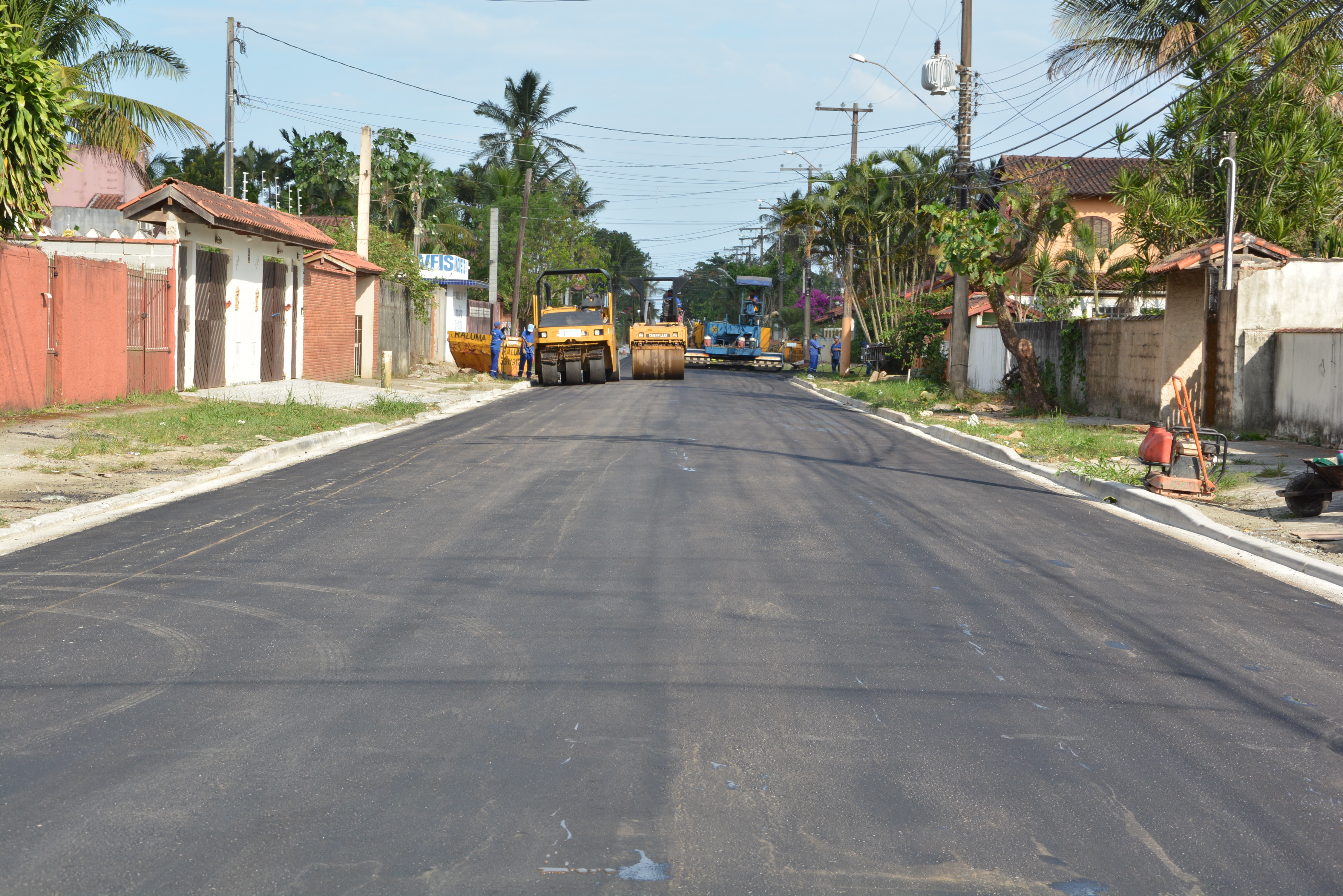Bairro Maitinga começa a receber pavimentação