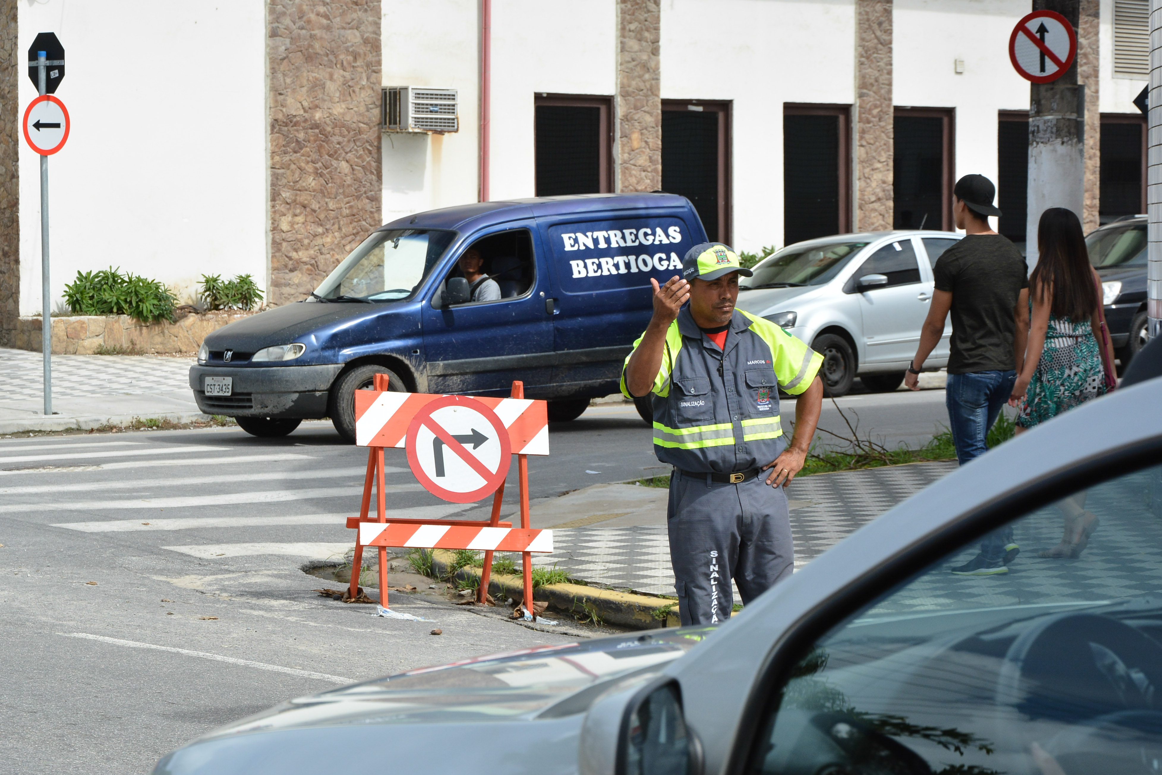 Segurança No Trânsito Sistema De Mão única Modifica Tráfego Nas Ruas Prefeitura De Bertioga 