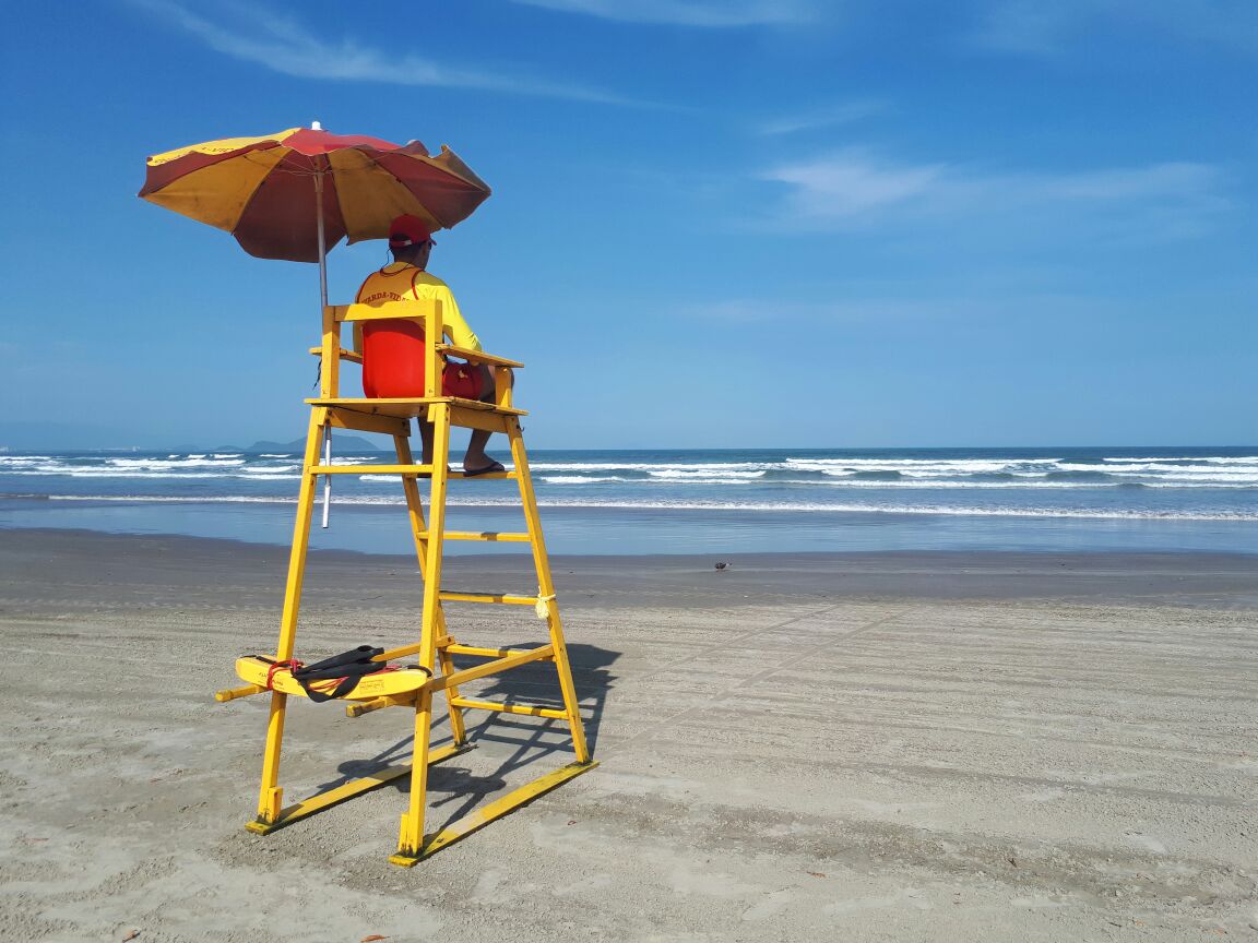 Todas as praias de Bertioga estão próprias para banho