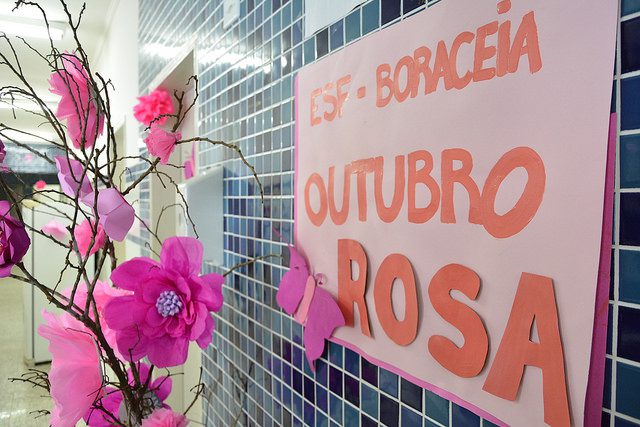 Unidades de Saúde recebem ações de conscientização do Outubro Rosa