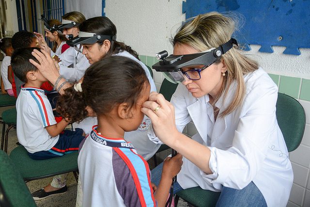 Prefeitura realiza ação de prevenção ao Tracoma e Hanseníase em escolas