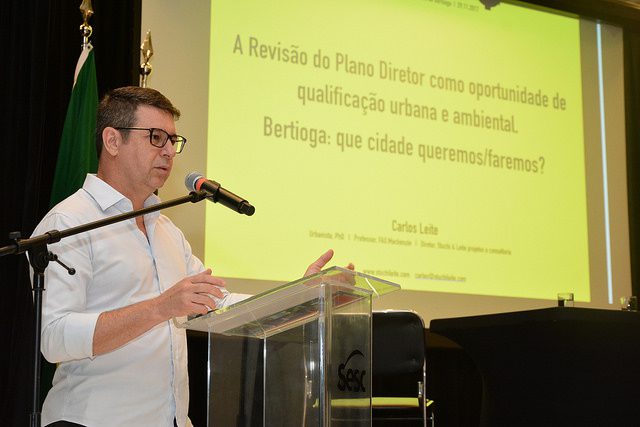 Site e cartilha são ferramentas para revisão do Plano Diretor