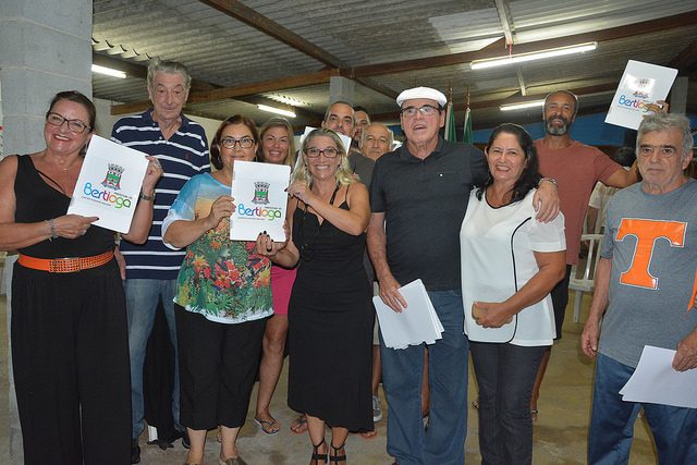 Prefeitura entrega títulos de Legitimação Fundiária em Itaguaré