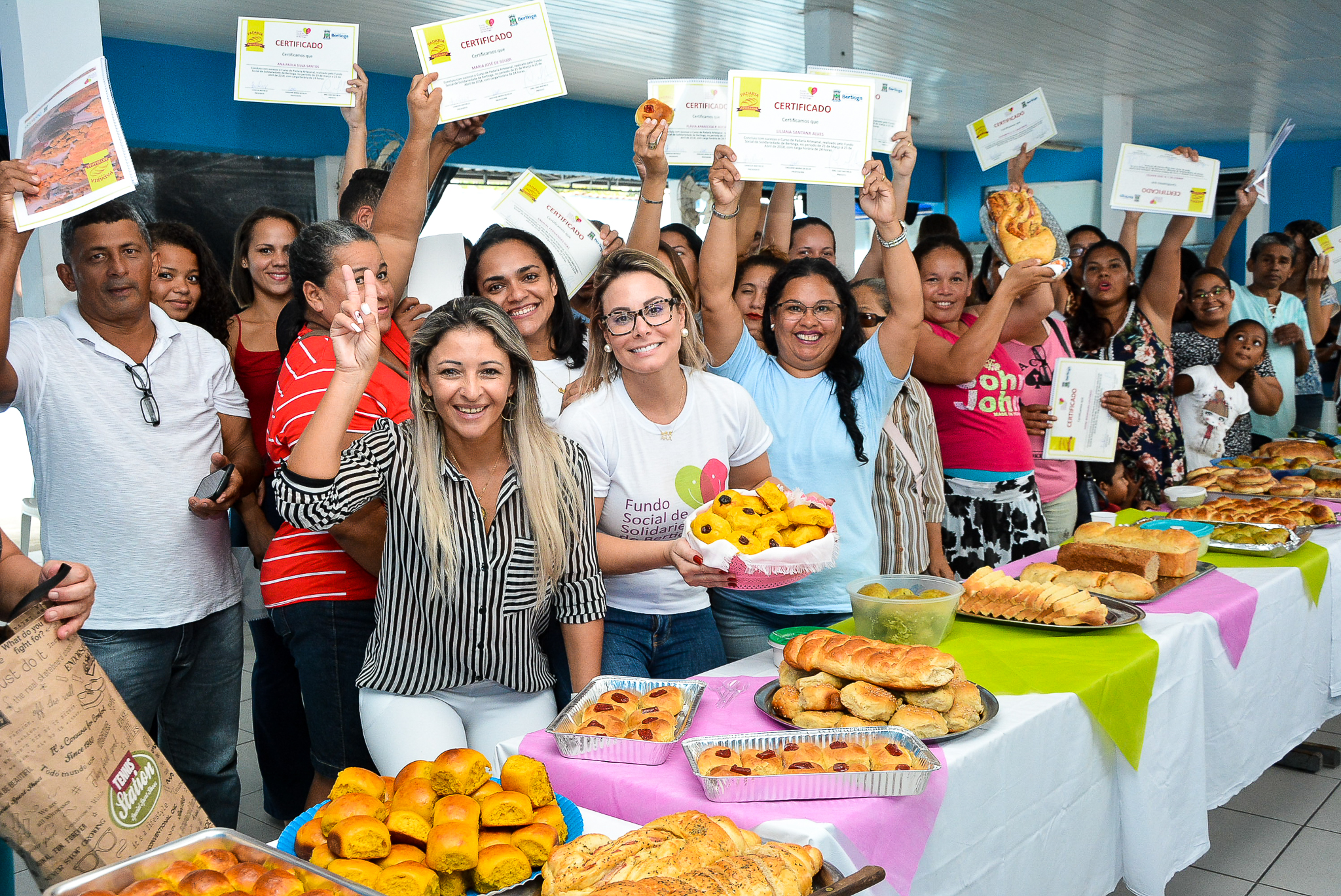 Primeira turma do curso itinerante de Padaria Artesanal recebe certificados