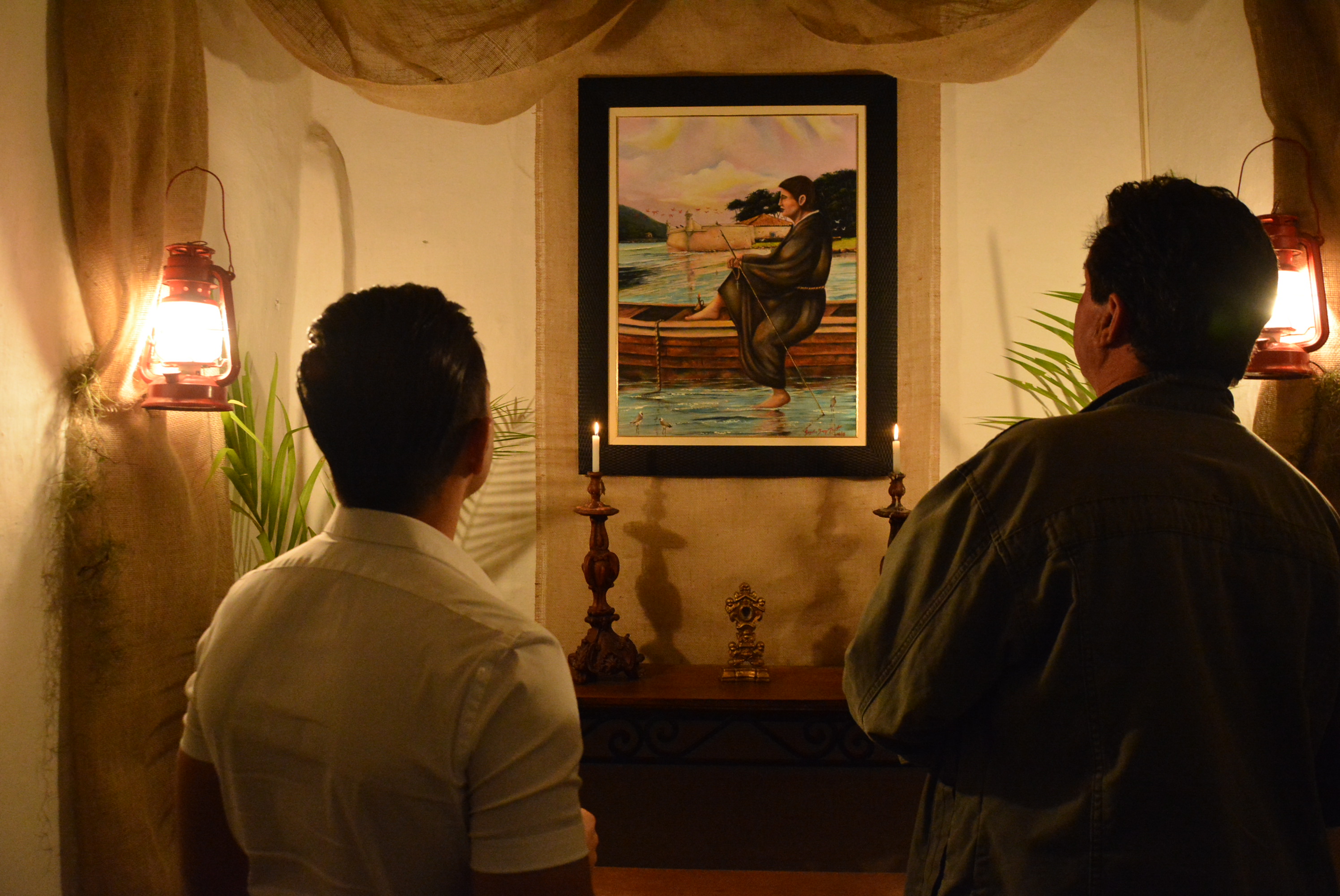 Homenagem a São José de Anchieta tem encenação, procissão e exposição de relíquia em Bertioga