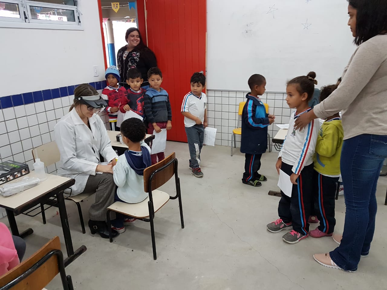 Prefeitura previne contra tracoma em escolas