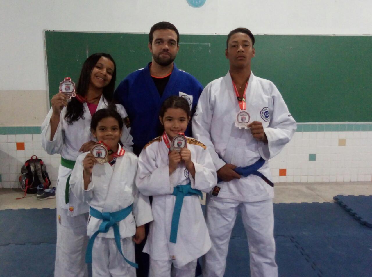 Alunos do projeto “Judô Clube Bertioga” são classificados para fase final do Campeonato Estadual