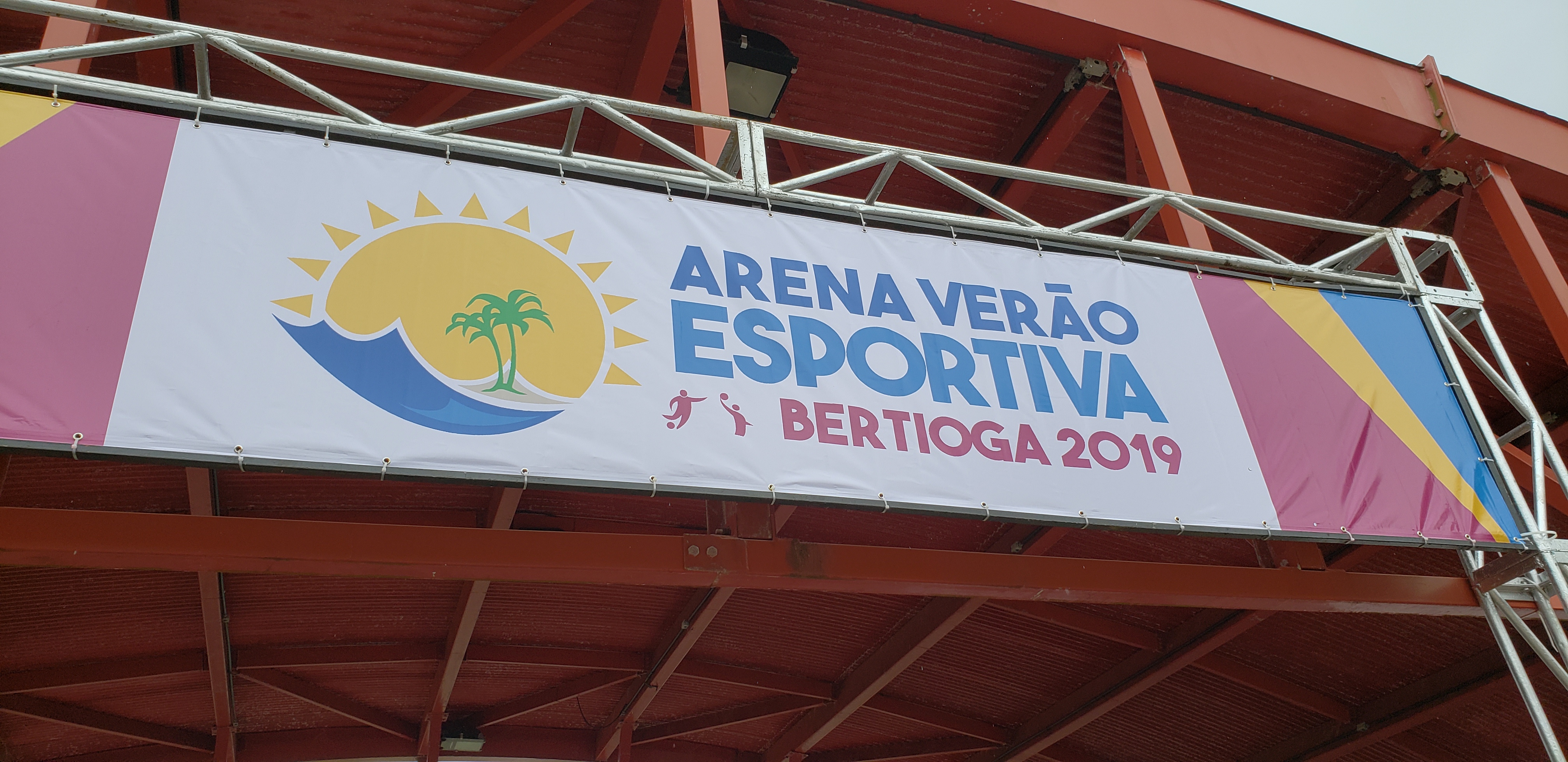 Bertioga atrai grandes nomes do motocross mundial
