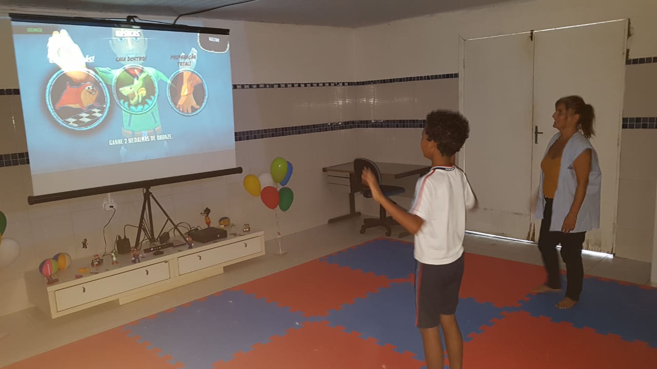 “Gameterapia” é novidade para crianças especiais do NACE