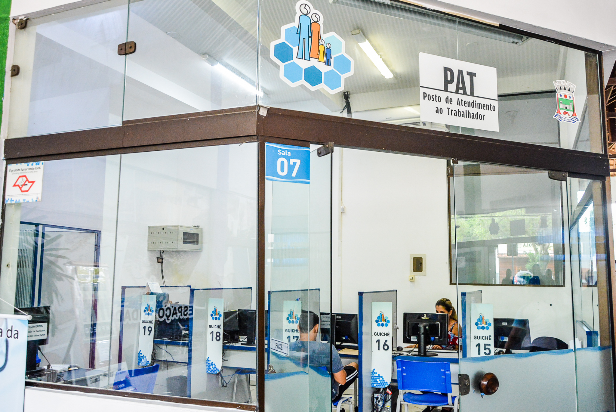 PAT Bertioga oferece oportunidades de emprego para farmacêutico