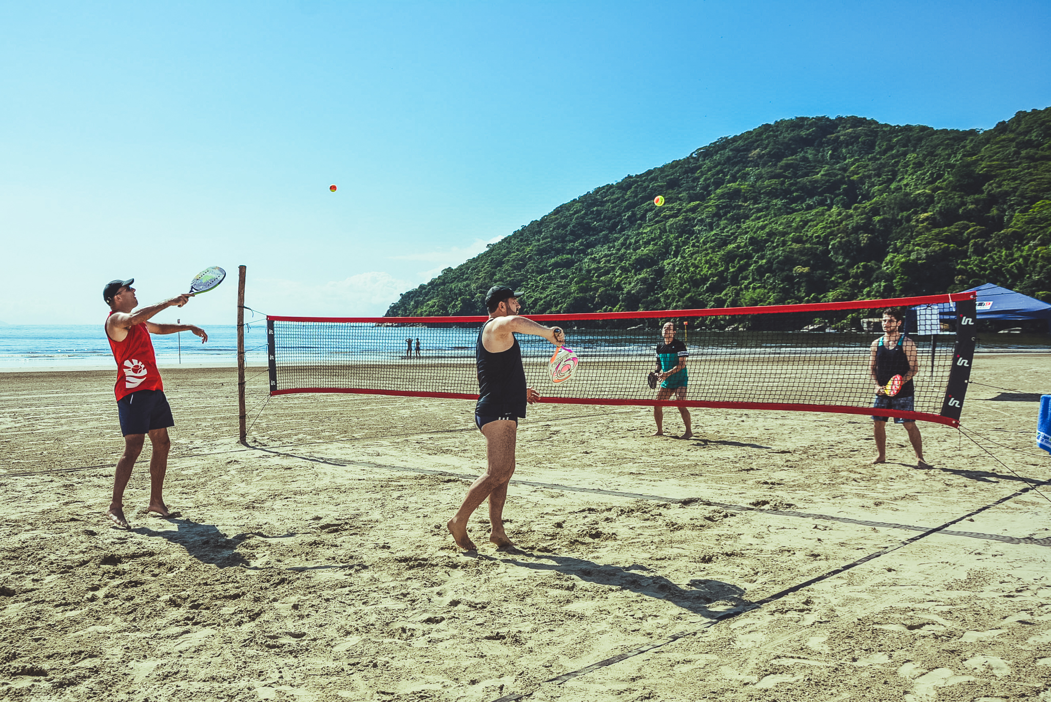 Praia da Enseada recebe torneio de Beach Tennis neste final de semana