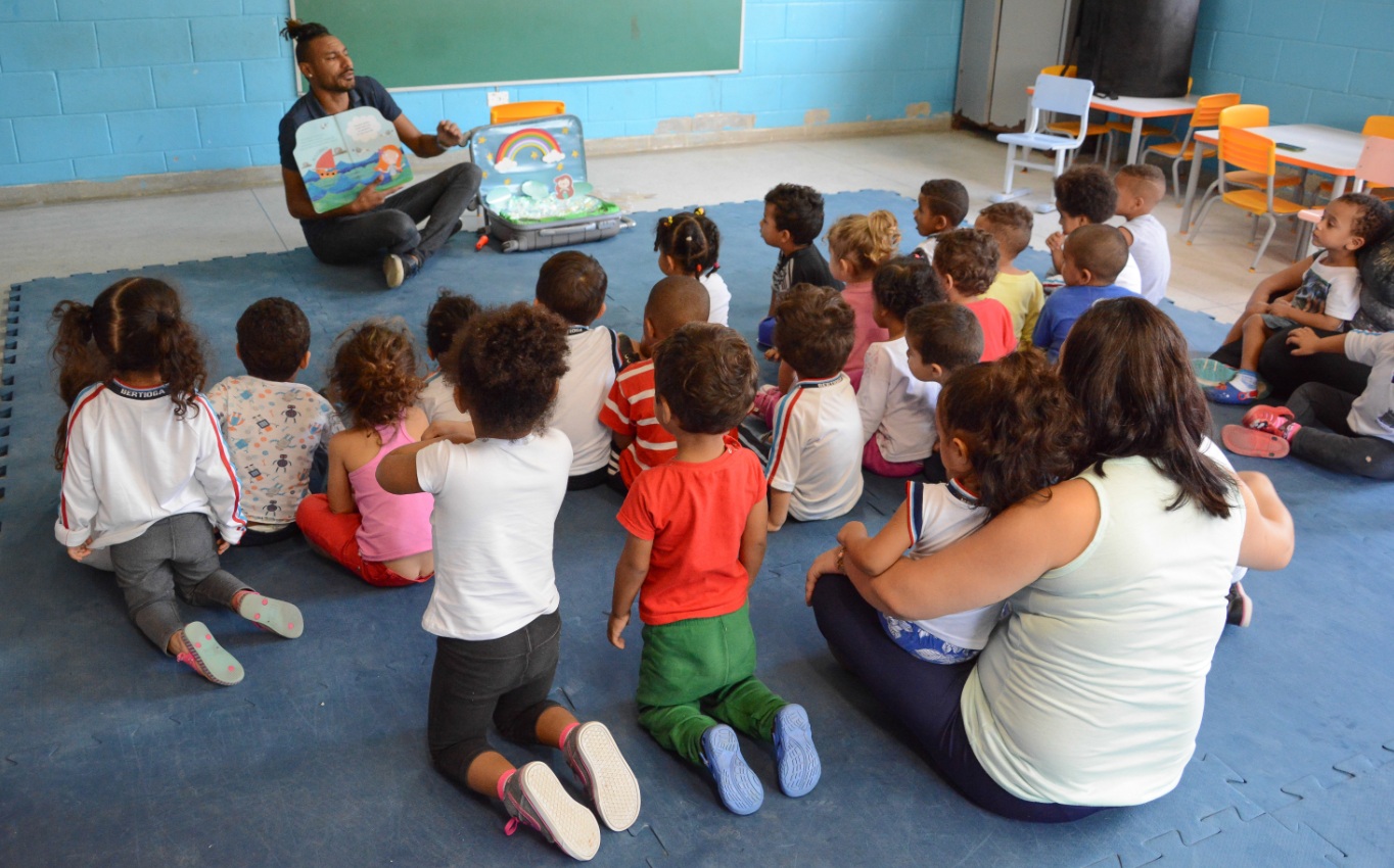 Quase 3 mil pessoas participam de processo seletivo para educação em Bertioga, no domingo (28)