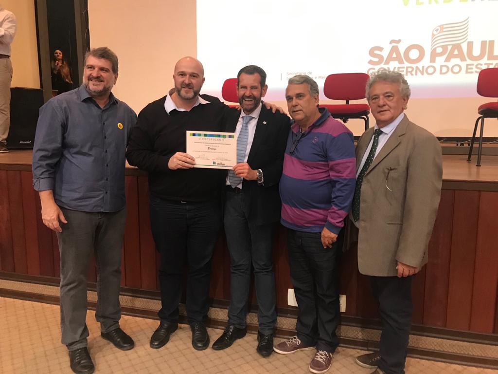 Bertioga recebe pré-certificação do Município Verde Azul