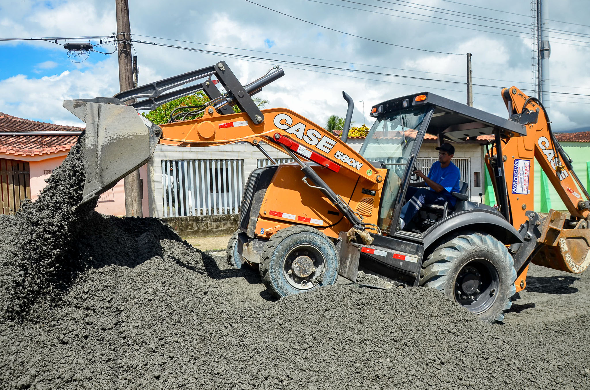 Bairro Boracéia é contemplado com obras de saneamento básico, drenagem e pavimentação