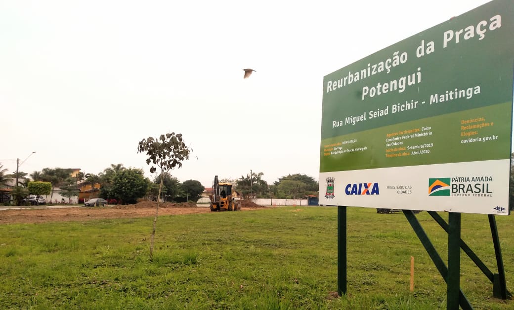 Bairro Maitinga é beneficiado com obras na Praça Potengi