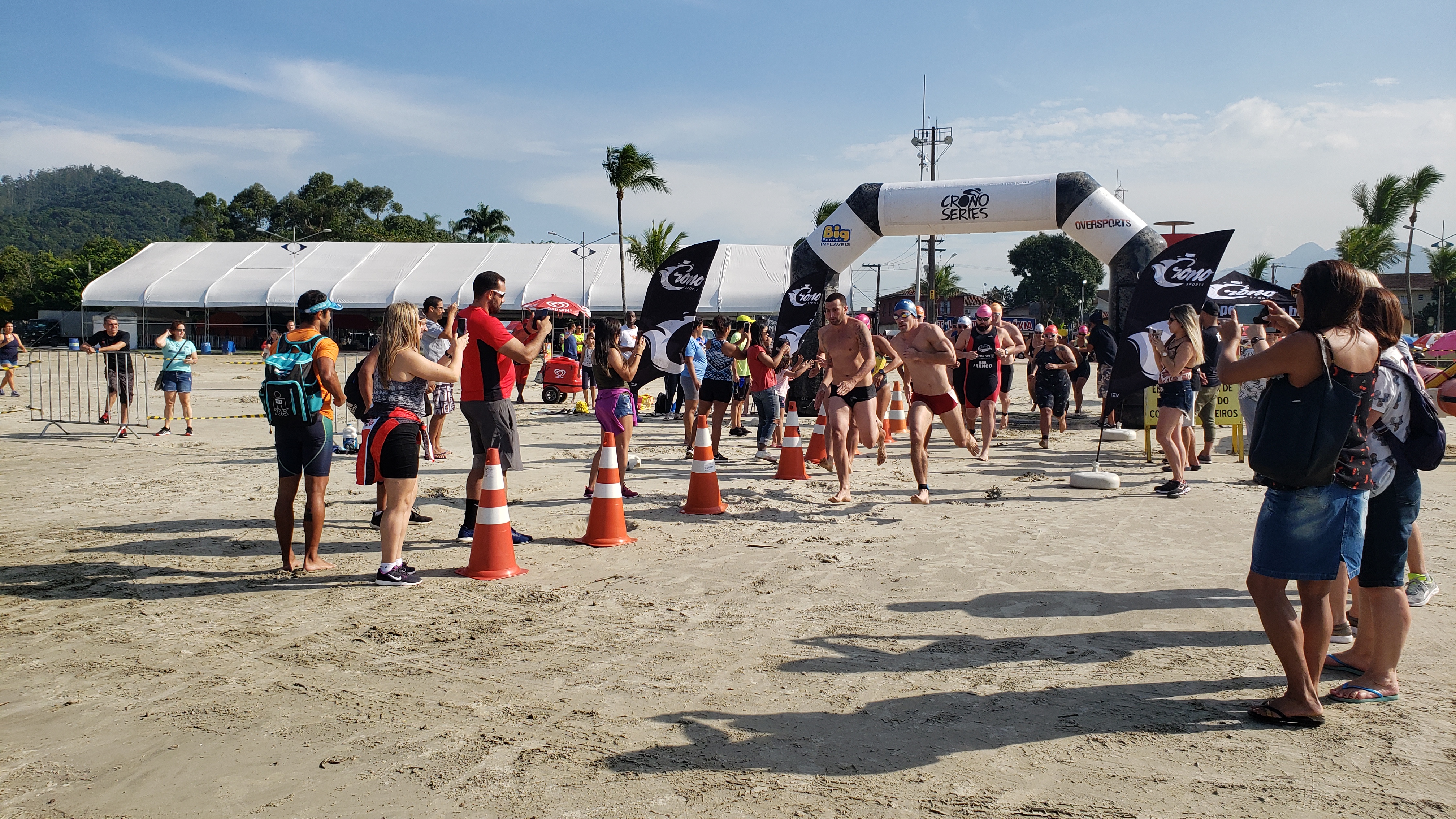 Crono Series’ agita a Praia da Enseada neste domingo (1)