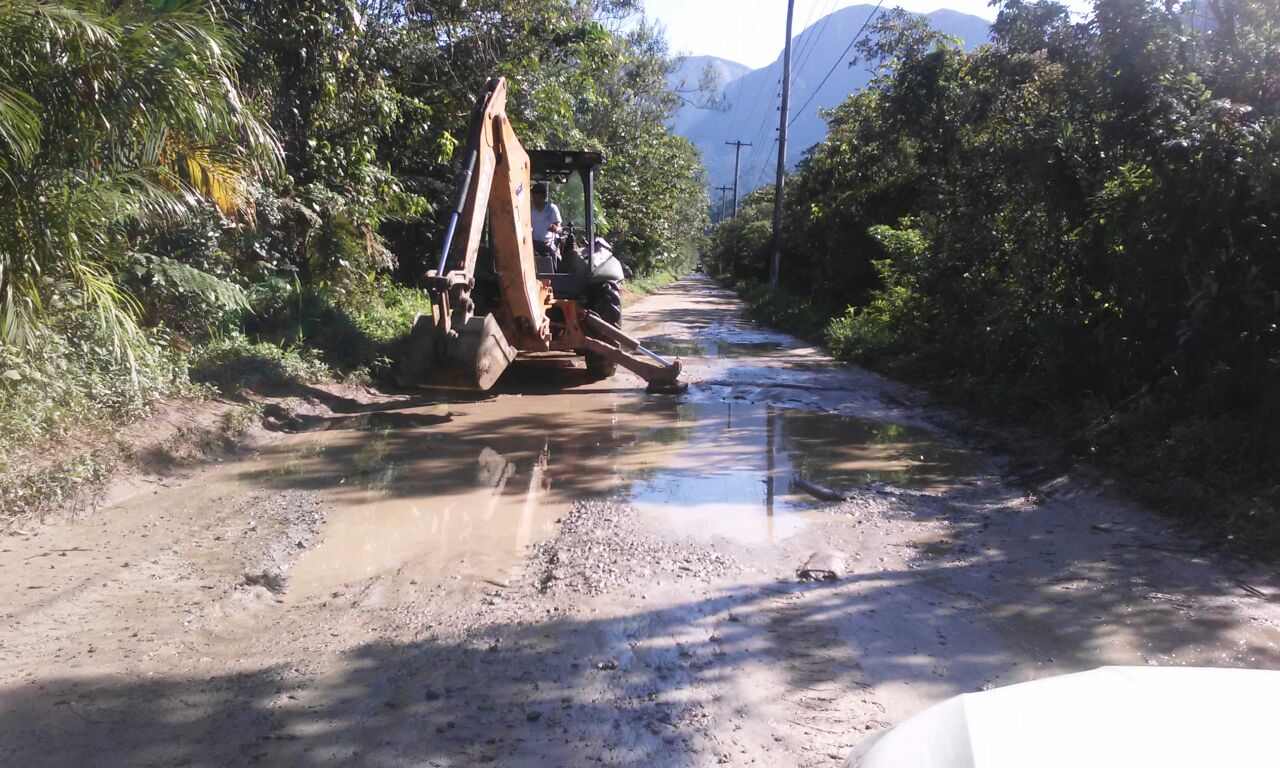 Prefeitura intensifica trabalhos para minimizar danos causados pelas fortes chuvas