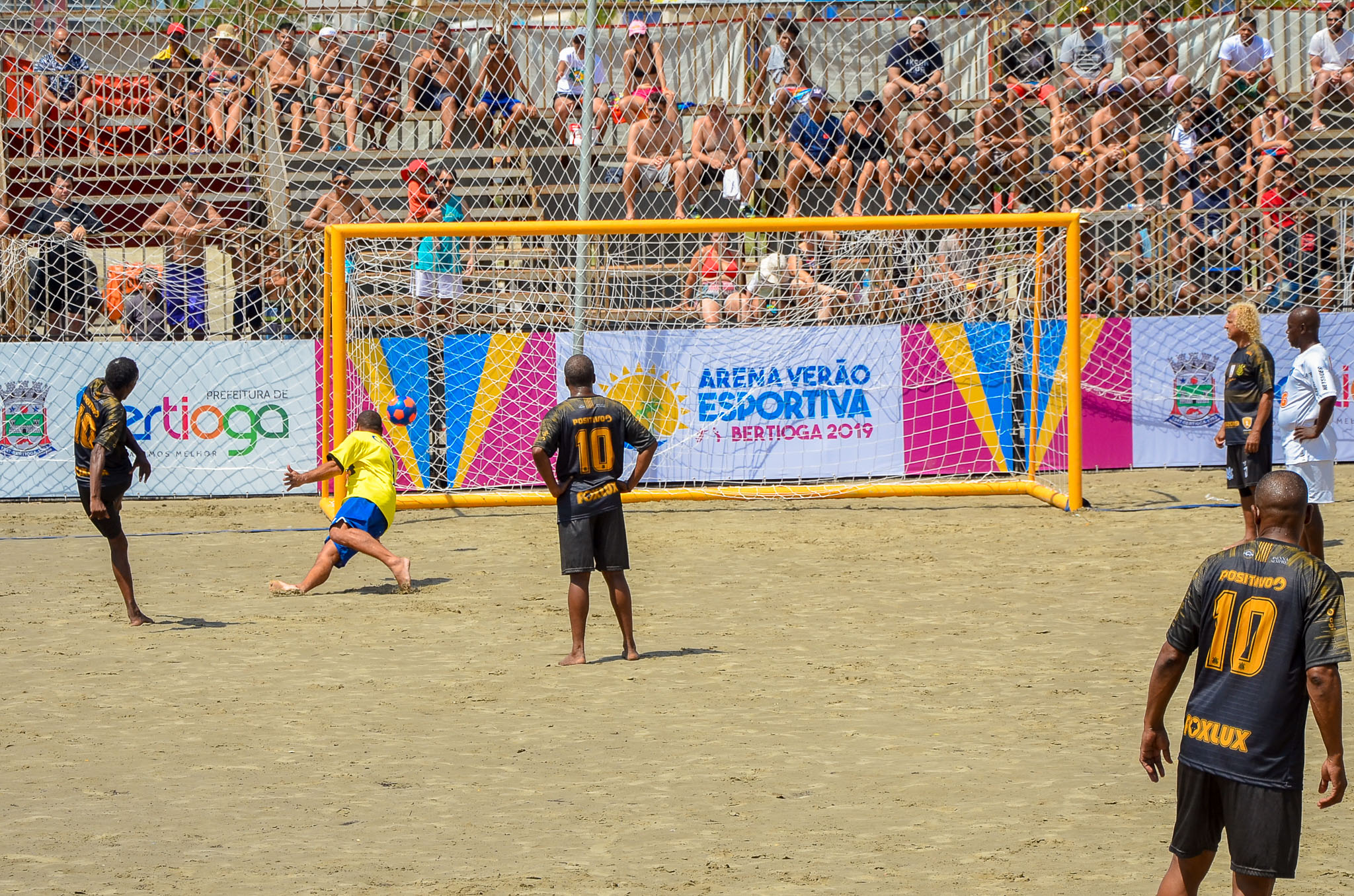 Arena Verão sedia Futebol Master entre Corinthians e Palmeiras neste domingo (02)