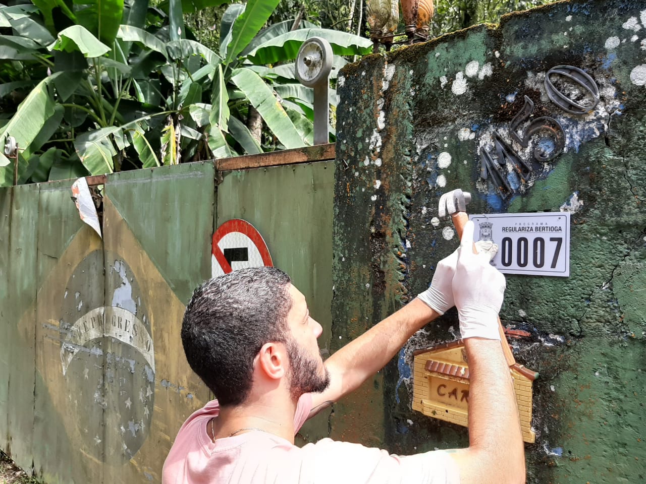 Regulariza Bertioga cadastra 51 imóveis do Núcleo Quinhão I, no Sitio São João