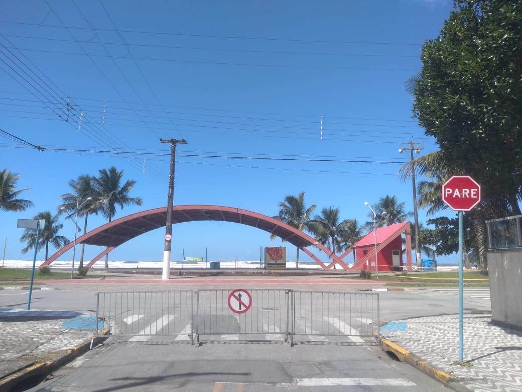 Prefeitura realiza controle de acesso nas entradas da Cidade e interdita circulação na Orla