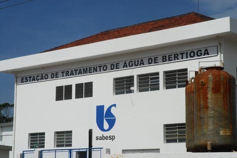 Sabesp realiza nesta quinta-feira (04) manutenção em rede de distribuição de água de Bertioga
