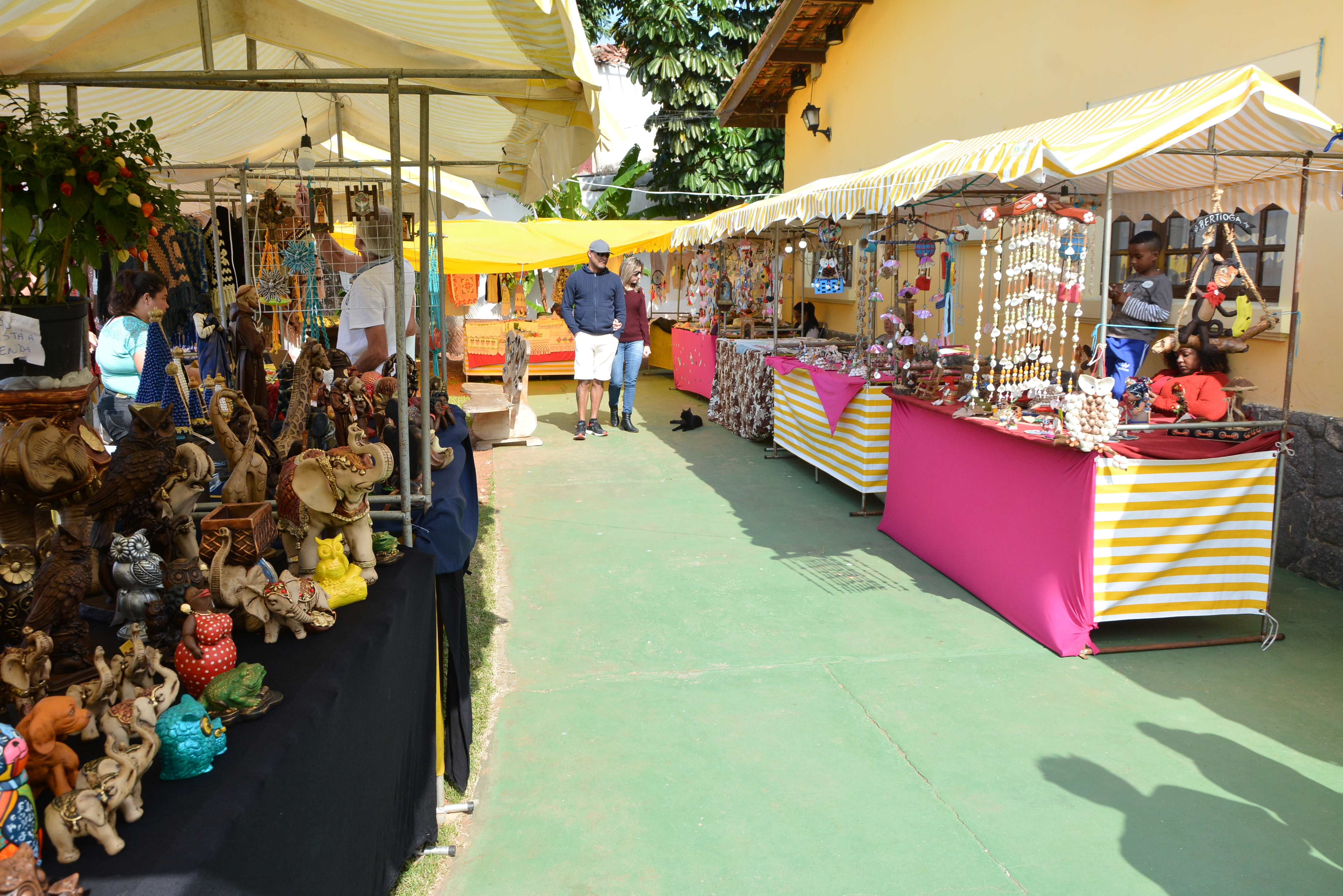 Feira de Artesanato amplia horário para o fim de semana