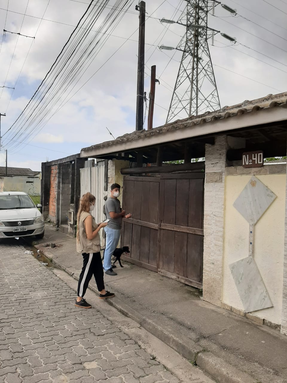 Prefeitura realiza cadastramento para instalação de rede de esgoto no Jardim Vicente de Carvalho