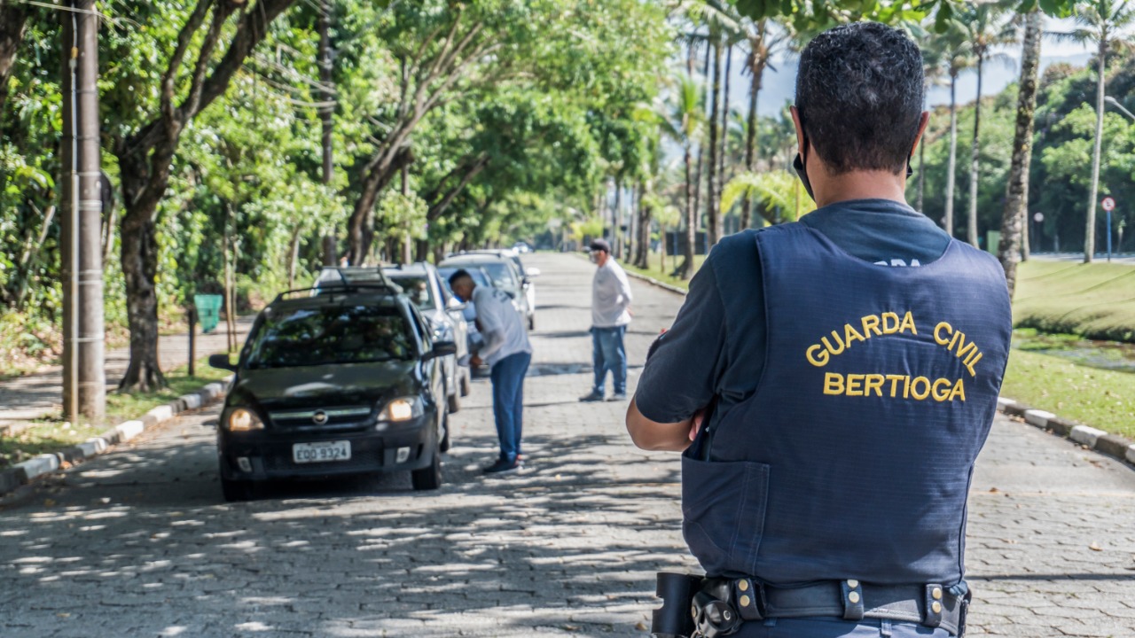 Bertioga realiza cerca de 9000 abordagens em bloqueios de acesso