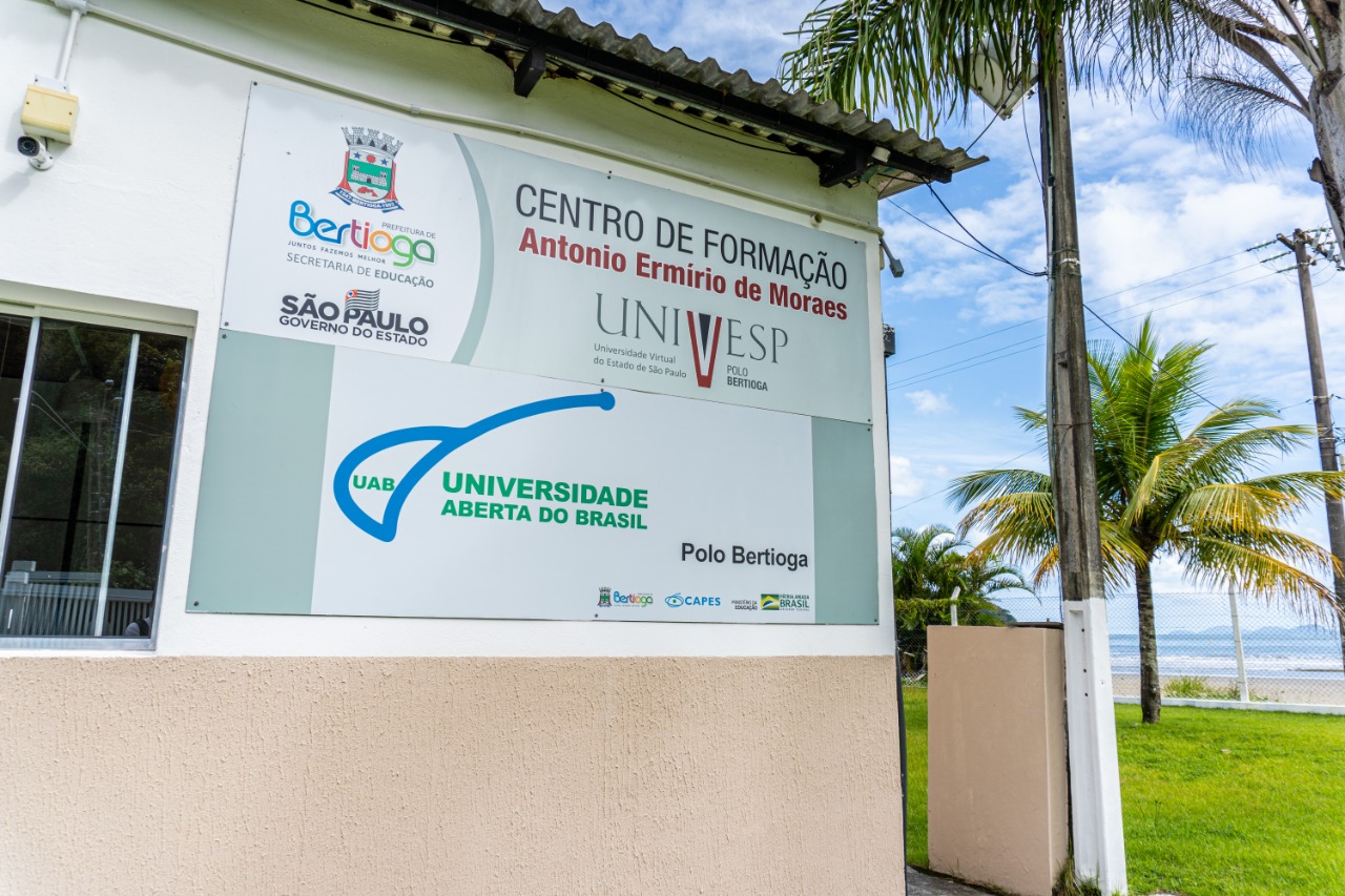 Inscrições para vestibular da Universidade pública  com polo em Bertioga encerram neste mês