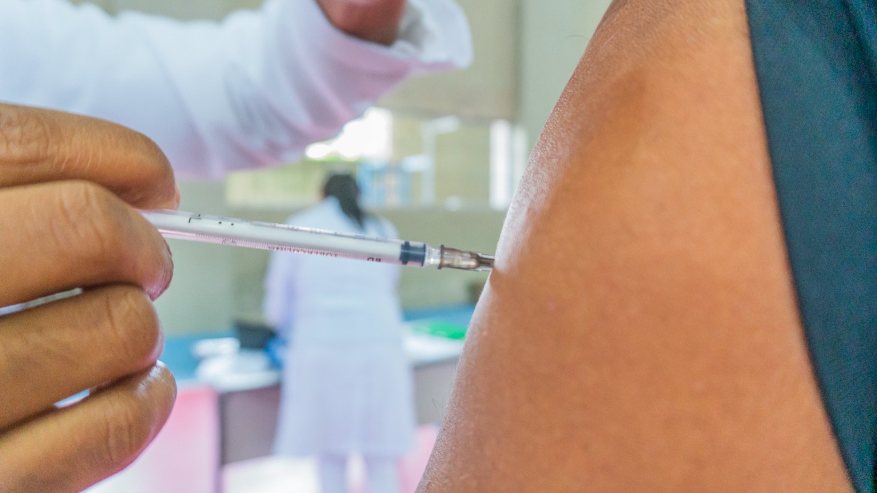 Corujão da Vacina é prorrogado em Bertioga