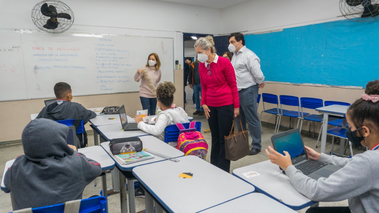 Projeto Aluno na Rede desenvolvido nas escolas municipais de Bertioga é referência para outras cidades