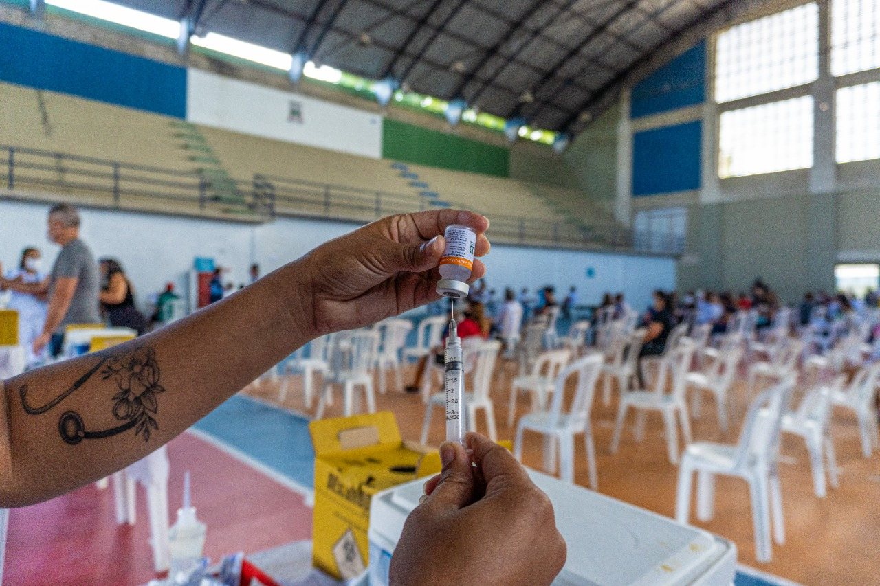 Bertioga realiza Dia D para aplicação da 2ª dose da vacina nesta segunda-feira (14)