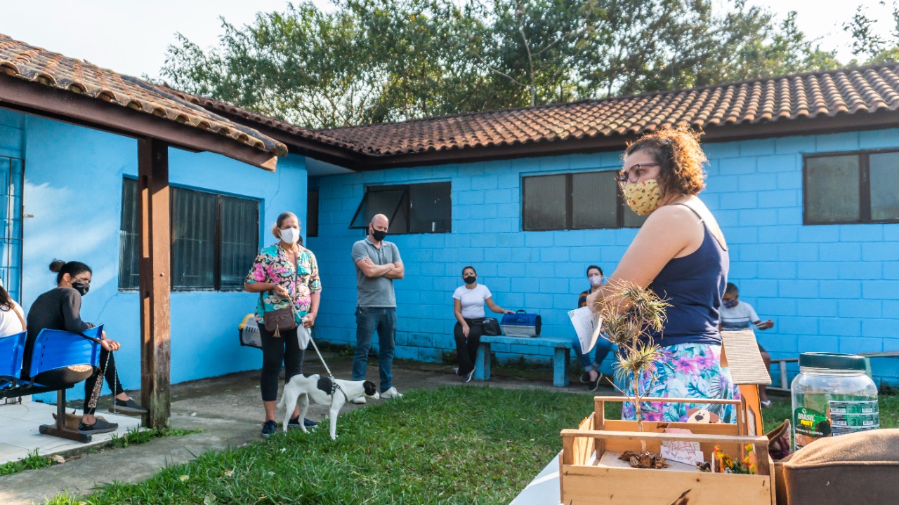 Donos de Pets são orientados sobre prevenção da leishmaniose canina em Bertioga