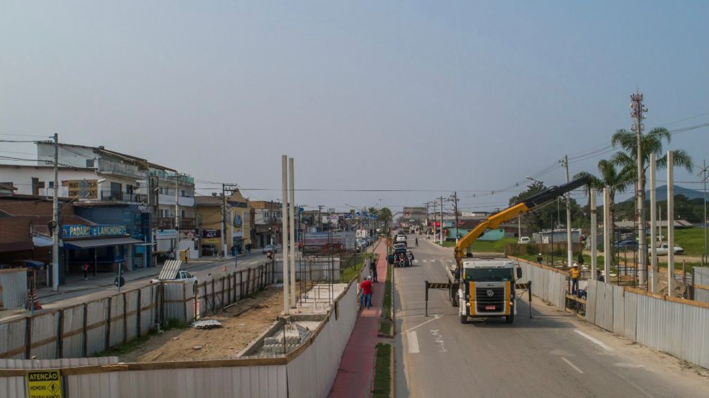 Obras do Portal de Bertioga avançam