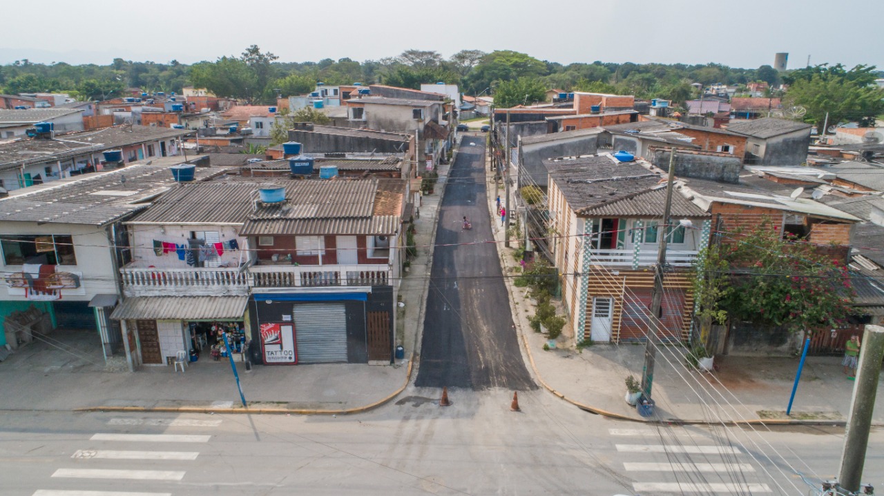 Asfalto chega a mais ruas do Indaiá